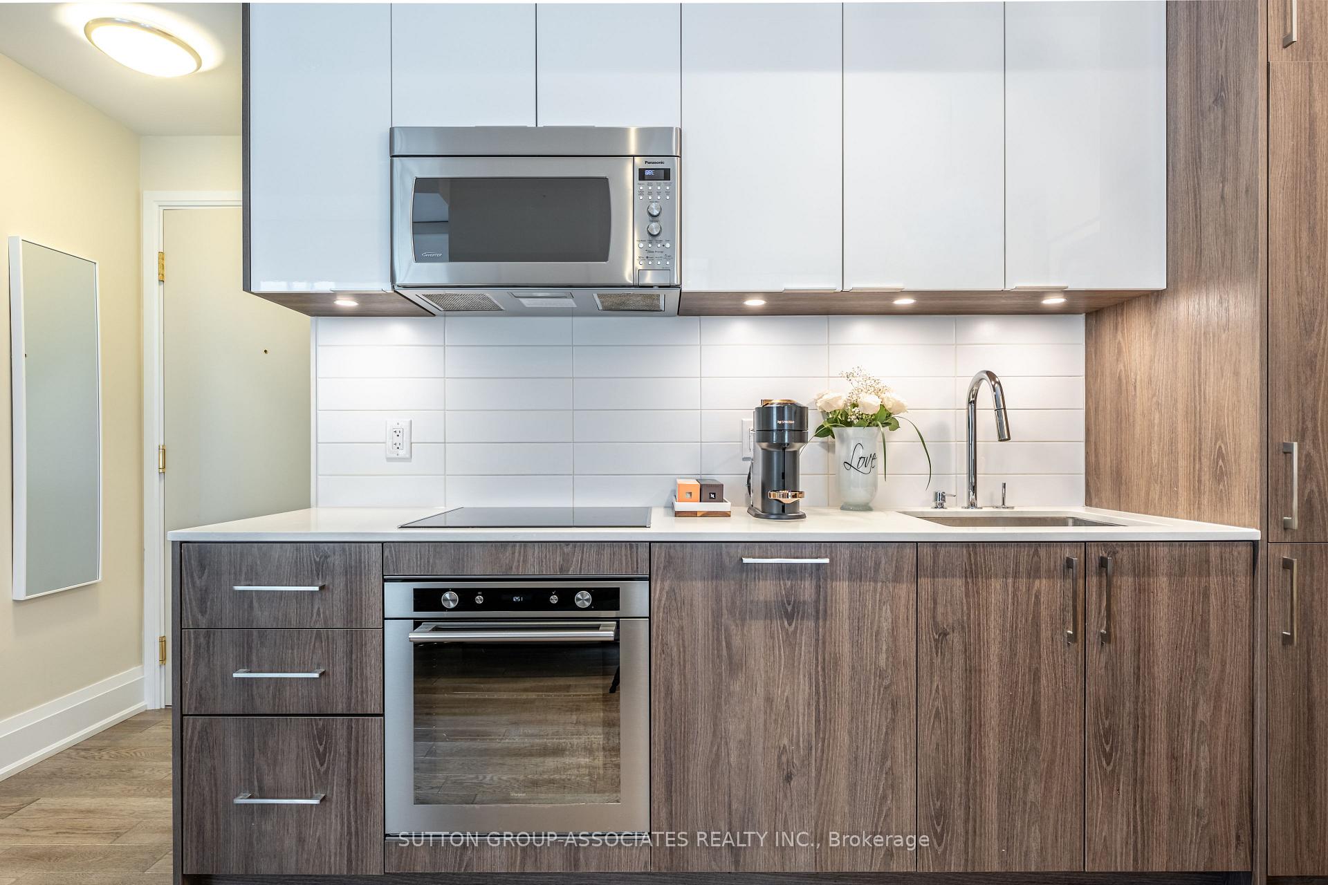 Photo 10 of Unit 1107, 88 Cumberland Street, Toronto, The Annex — HOMEH