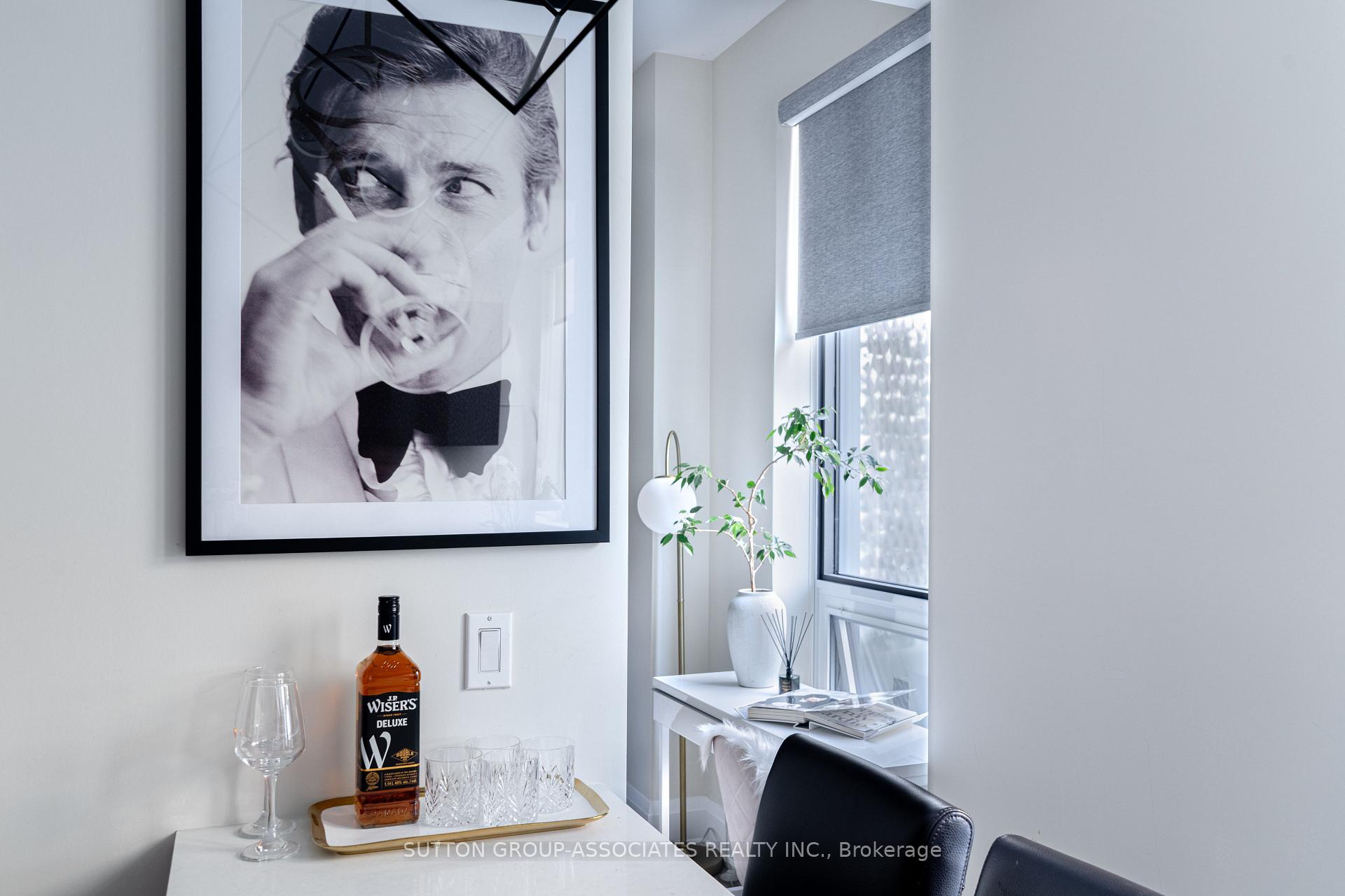 Photo 25 of Unit 1107, 88 Cumberland Street, Toronto, The Annex — HOMEH