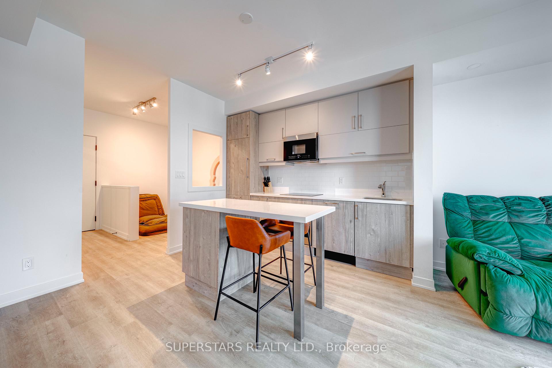 Photo 4 of Unit 1502, 292 Verdale Crossing, Markham, Unionville — HOMEH