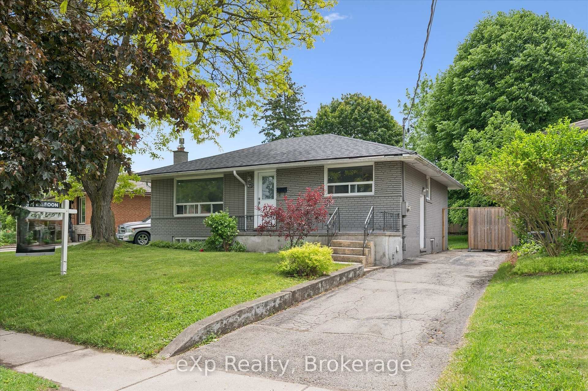Photo 2 of 79 Dumbarton Street, Guelph, Riverside Park — HOMEH