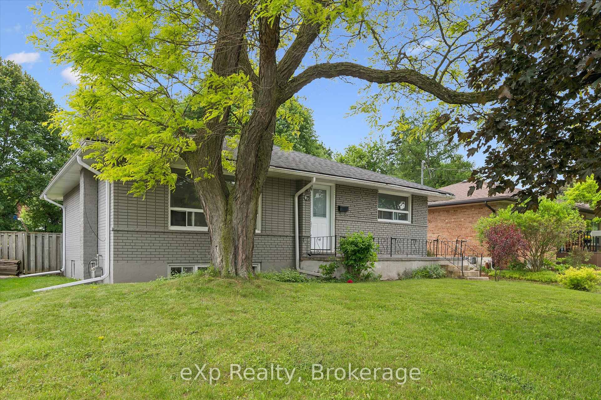 Photo 6 of 79 Dumbarton Street, Guelph, Riverside Park — HOMEH