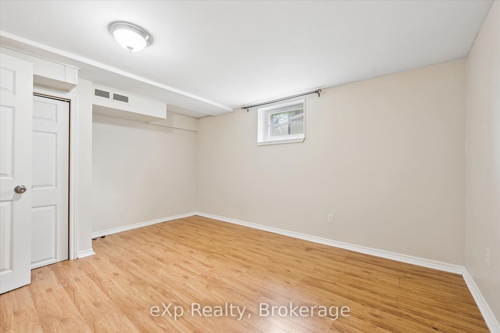 Photo 32 of 79 Dumbarton Street, Guelph, Riverside Park — HOMEH