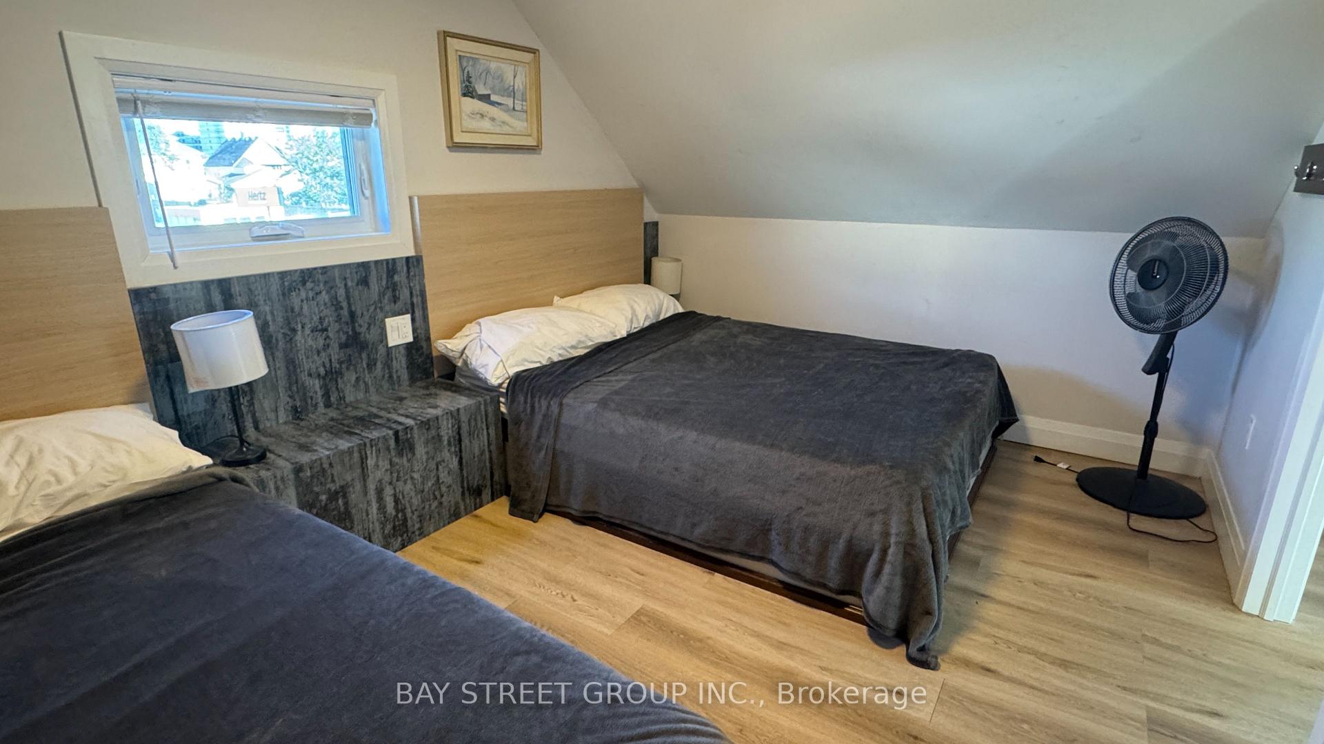 Photo 8 of Unit Unit 2, 5737 Stanley Avenue, Niagara Falls, Hospital — HOMEH