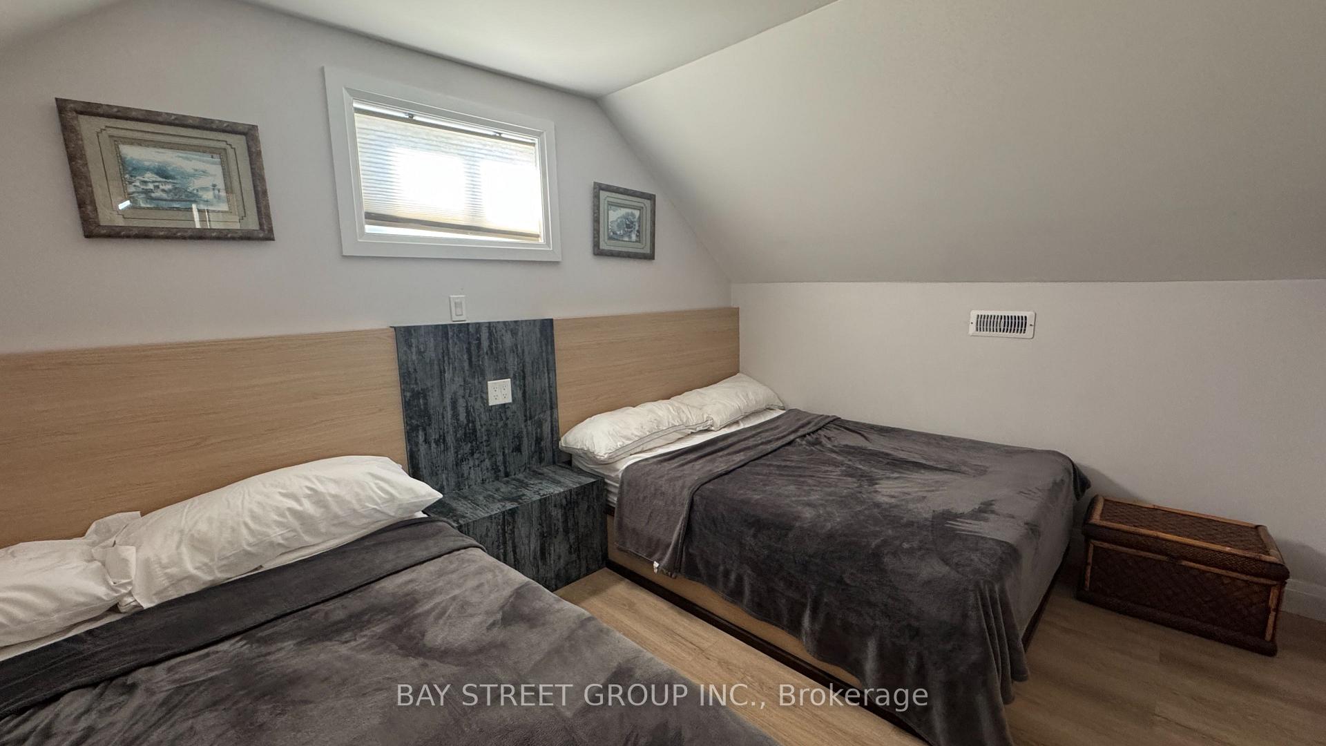 Photo 10 of Unit Unit 2, 5737 Stanley Avenue, Niagara Falls, Hospital — HOMEH