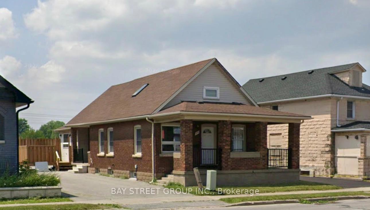 Photo 2 of Unit Unit 2, 5737 Stanley Avenue, Niagara Falls, Hospital — HOMEH