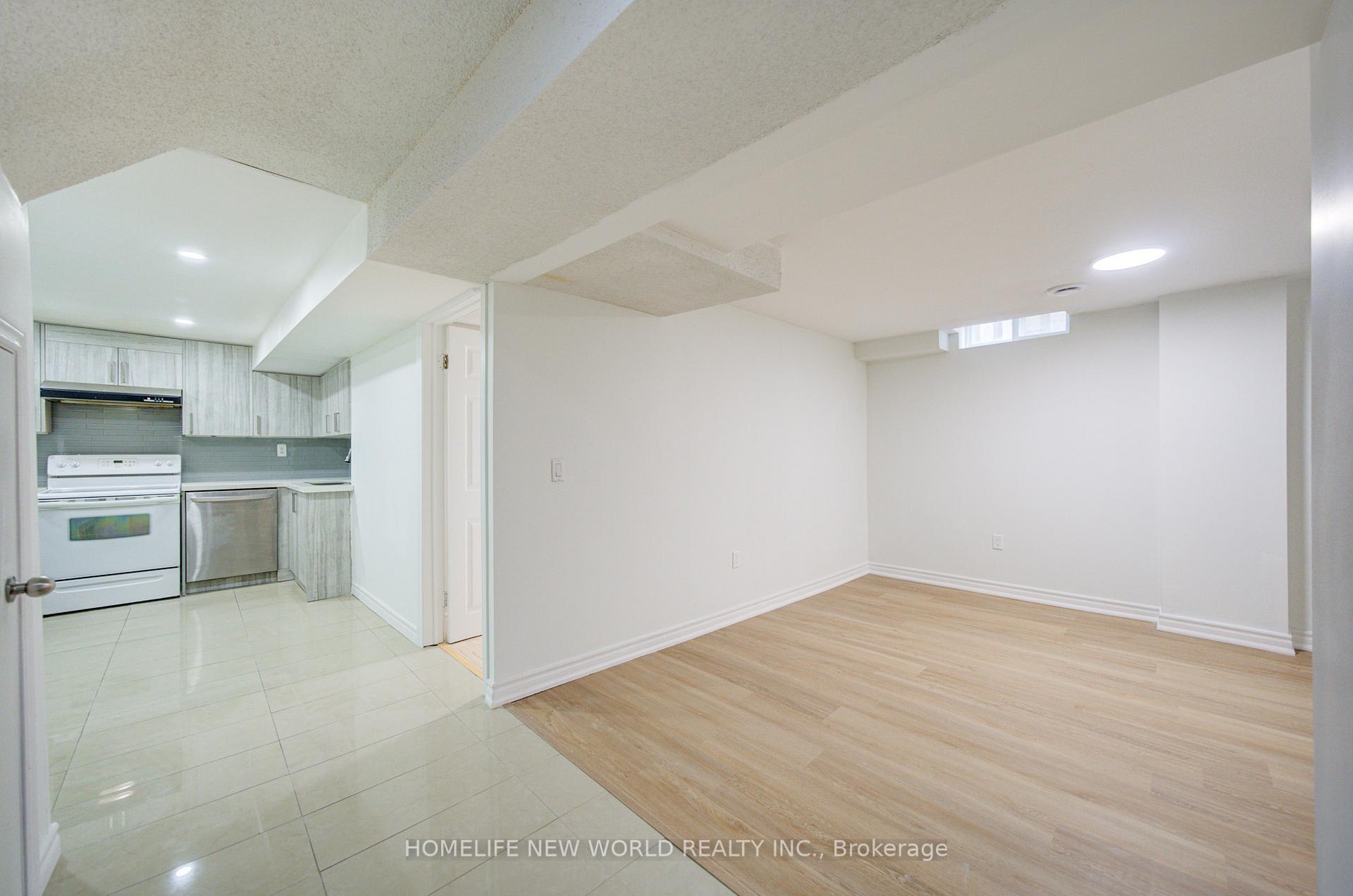 Photo 3 of Unit Basement, 133 Stather Crescent, Markham, Milliken Mills East — HOMEH
