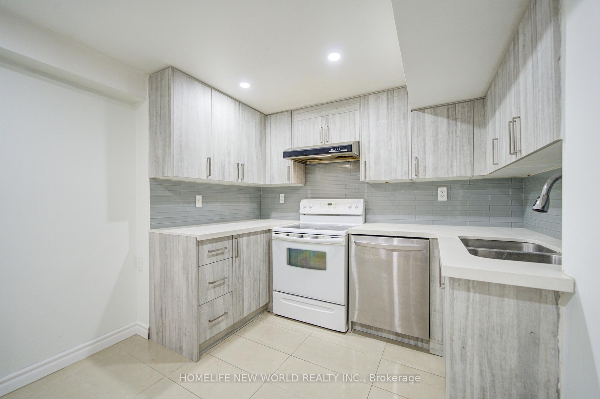 Photo 9 of Unit Basement, 133 Stather Crescent, Markham, Milliken Mills East — HOMEH