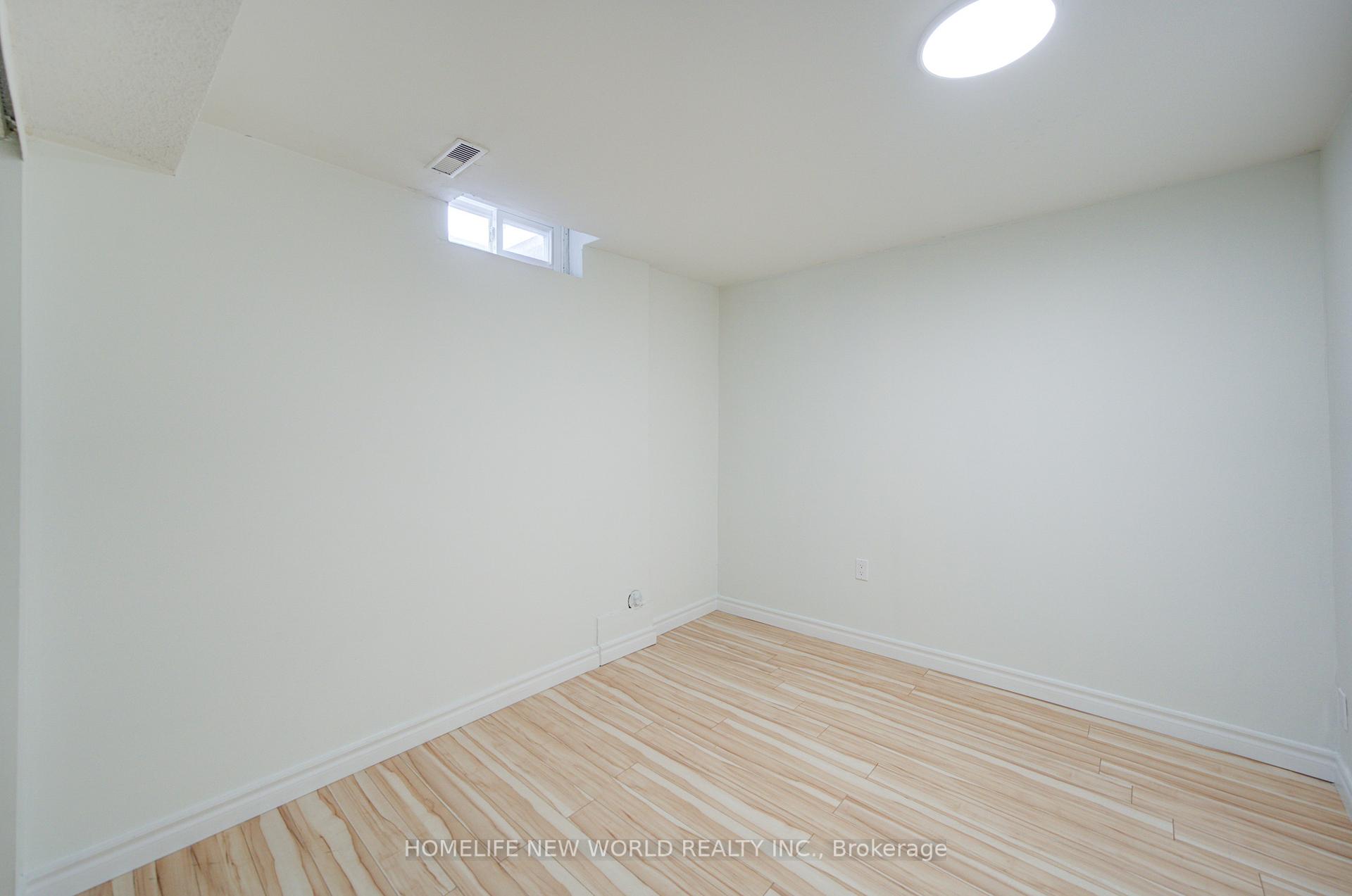 Photo 11 of Unit Basement, 133 Stather Crescent, Markham, Milliken Mills East — HOMEH