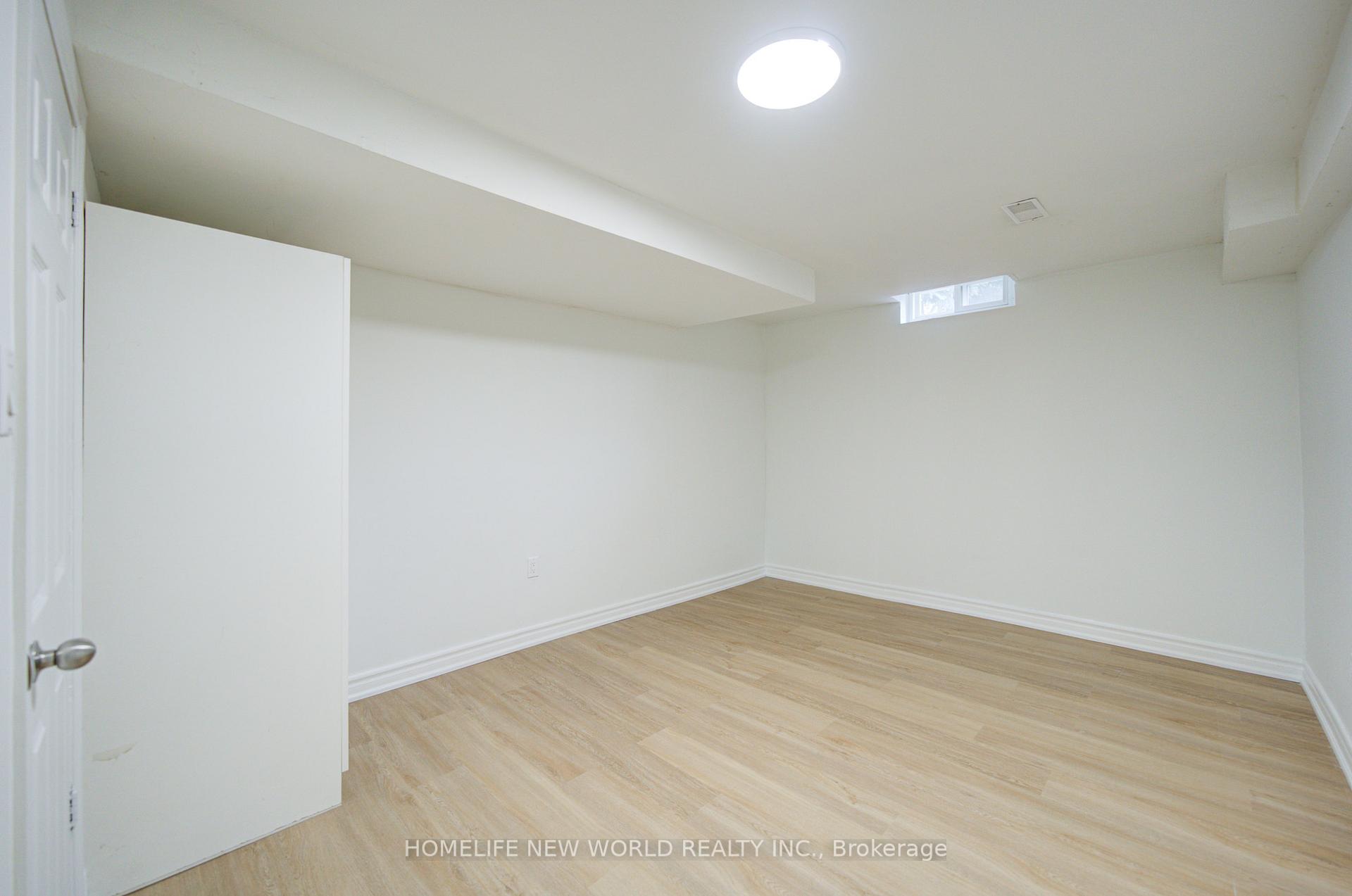 Photo 19 of Unit Basement, 133 Stather Crescent, Markham, Milliken Mills East — HOMEH