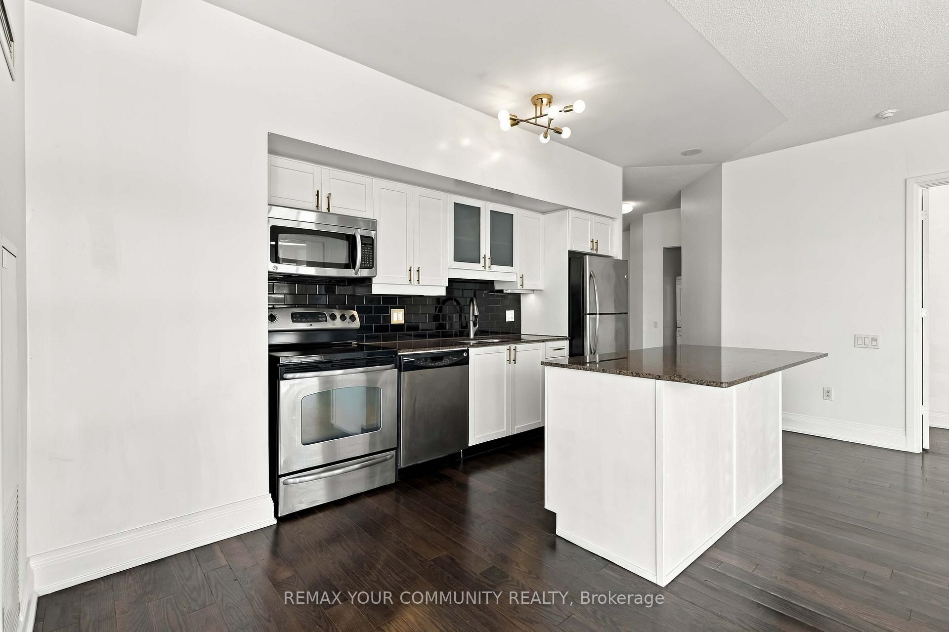 Photo 7 of Unit 4411, 2191 Yonge Street, Toronto, Mount Pleasant West — HOMEH