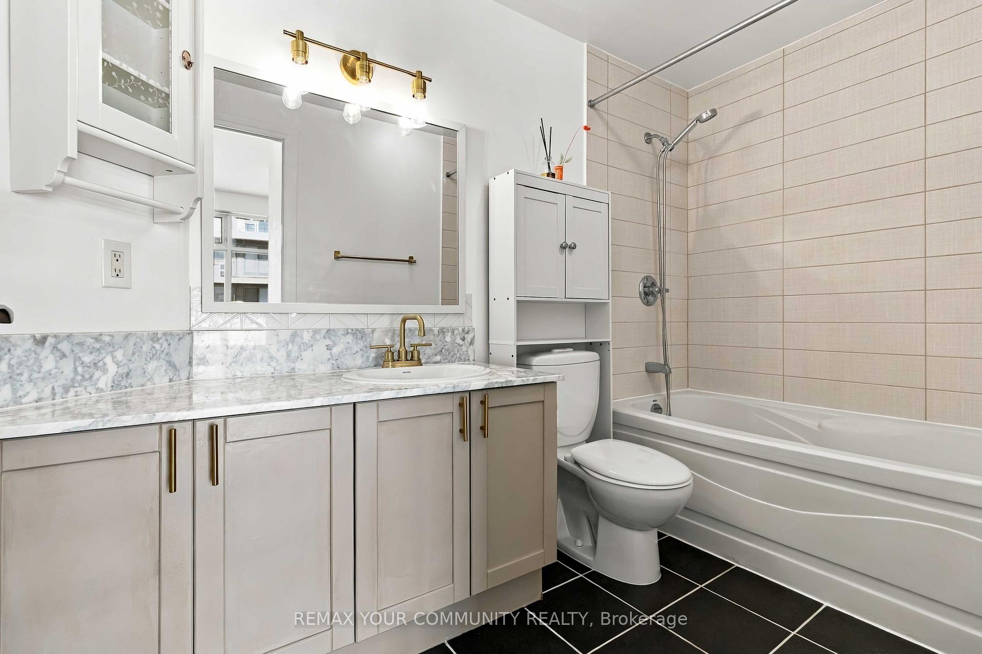Photo 12 of Unit 4411, 2191 Yonge Street, Toronto, Mount Pleasant West — HOMEH
