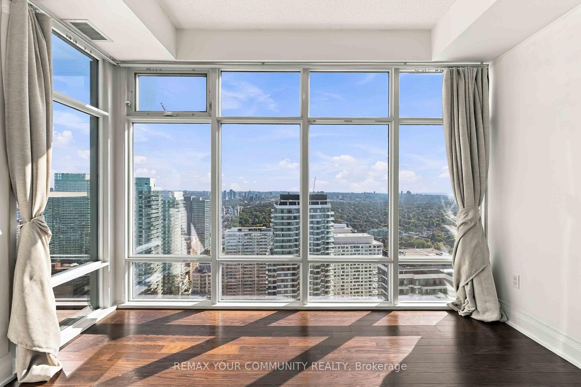 Photo 16 of Unit 4411, 2191 Yonge Street, Toronto, Mount Pleasant West — HOMEH