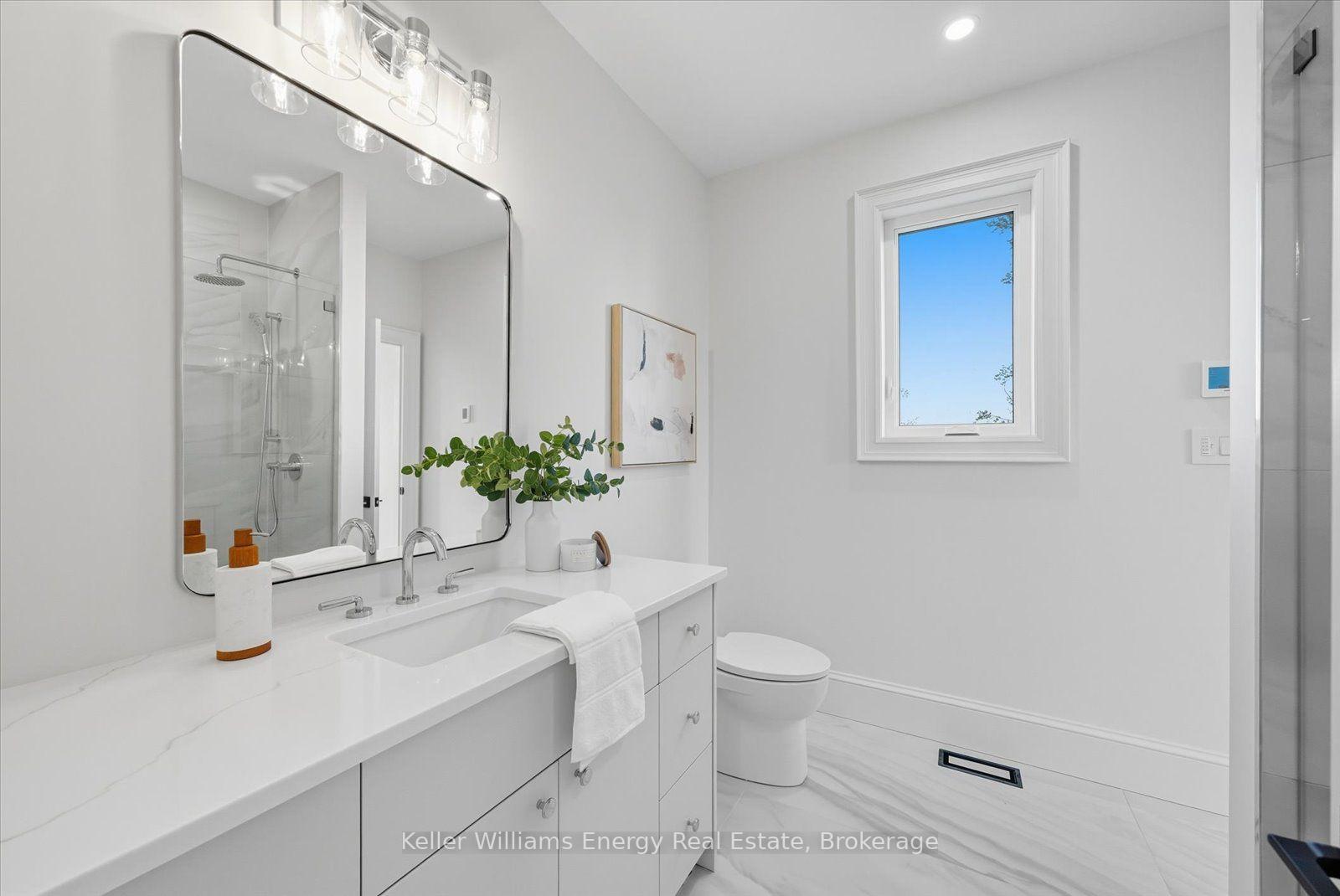 Photo 9 of 631 Mill Street S, Clarington, Newcastle — HOMEH