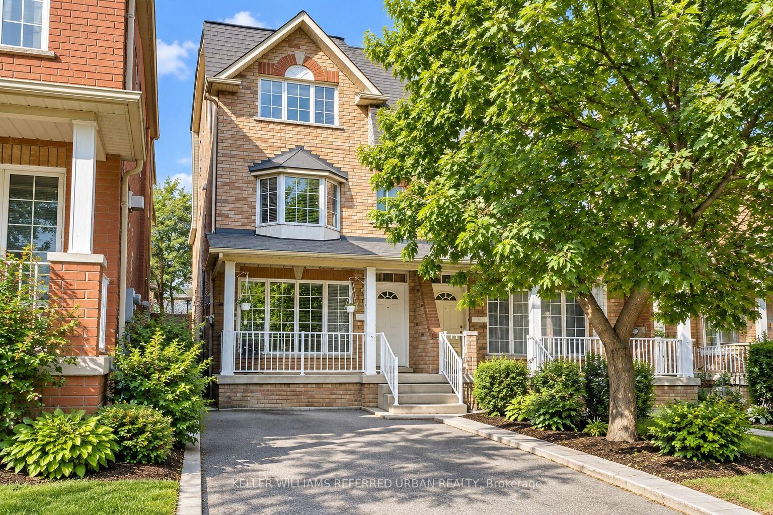 Photo 4 of Unit L.L., 104 Rankin Crescent, Toronto, Dovercourt-Wallace Emerson-Junction — HOMEH