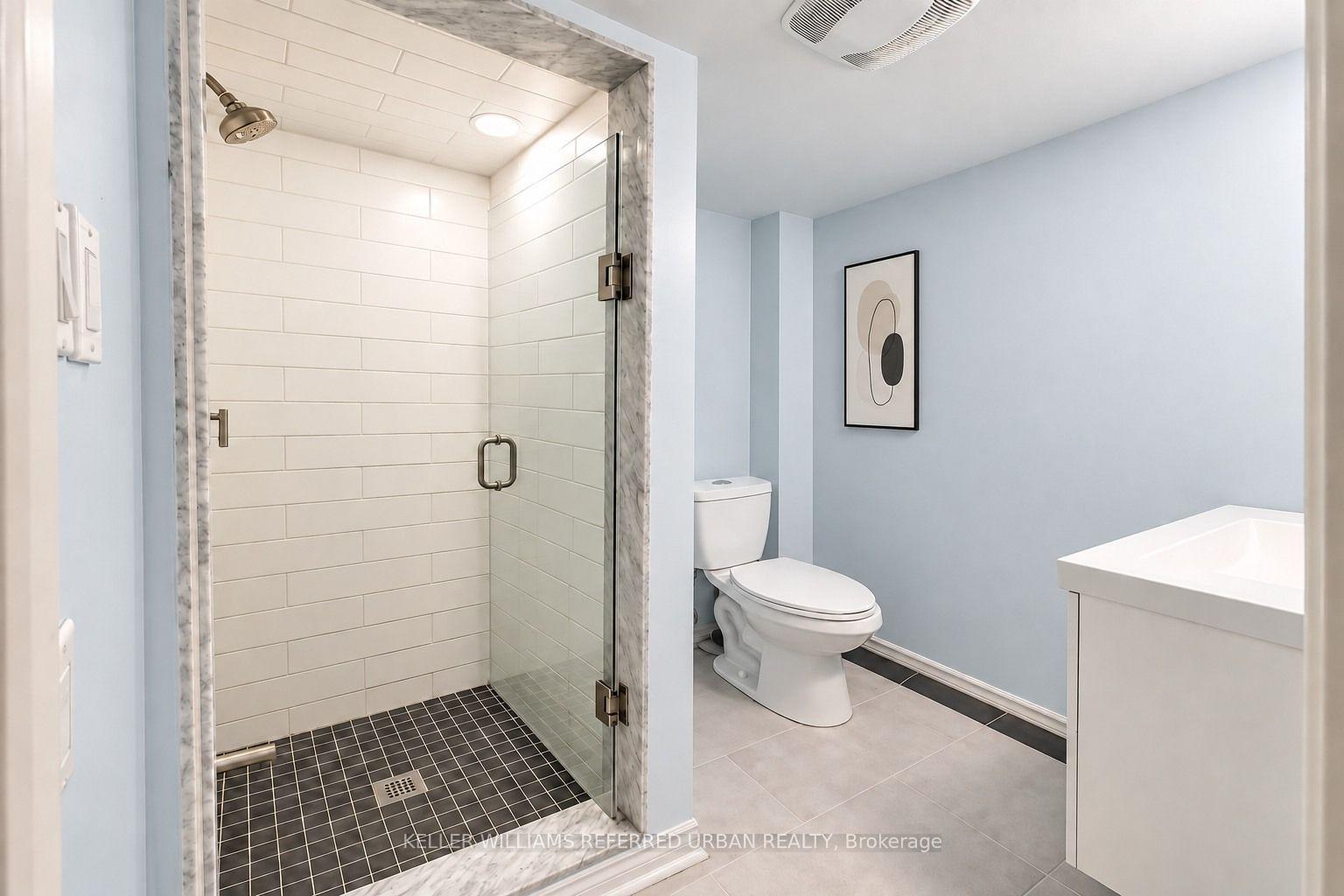 Photo 10 of Unit L.L., 104 Rankin Crescent, Toronto, Dovercourt-Wallace Emerson-Junction — HOMEH