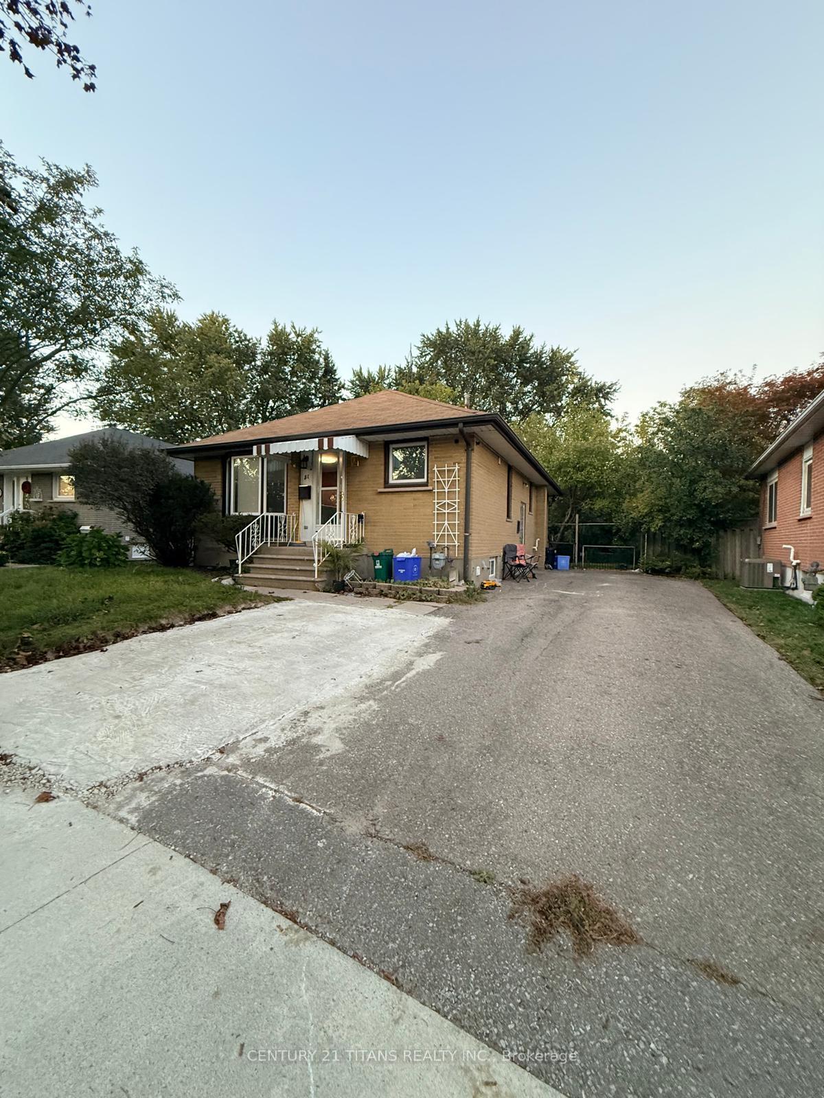 Photo 1 of 51 Admiral Road, Ajax, South East — HOMEH
