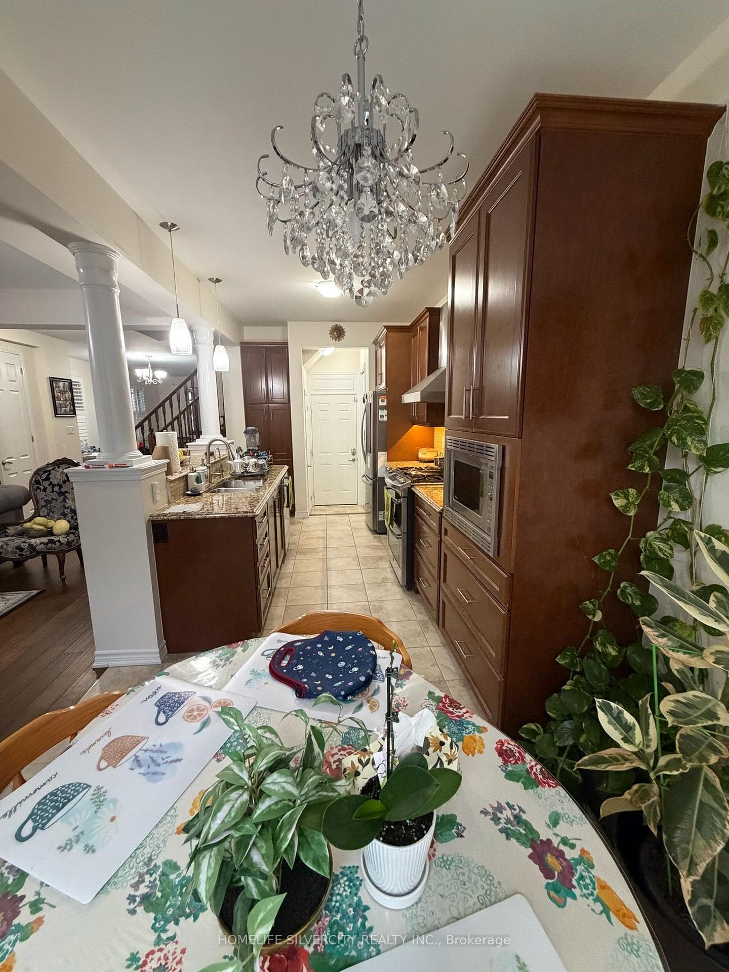 Photo 9 of 176 Robert Parkinson Drive, Brampton, Northwest Brampton — HOMEH