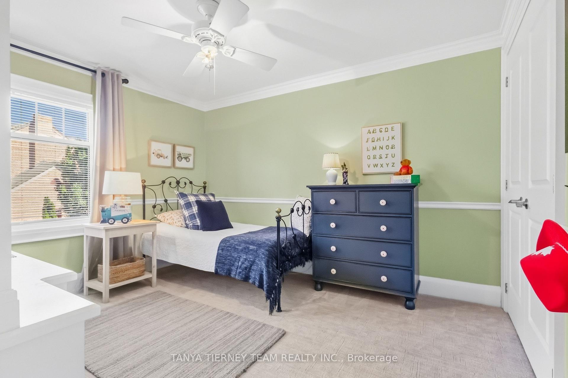 Photo 22 of 511 Centre Street S, Whitby, Downtown Whitby — HOMEH