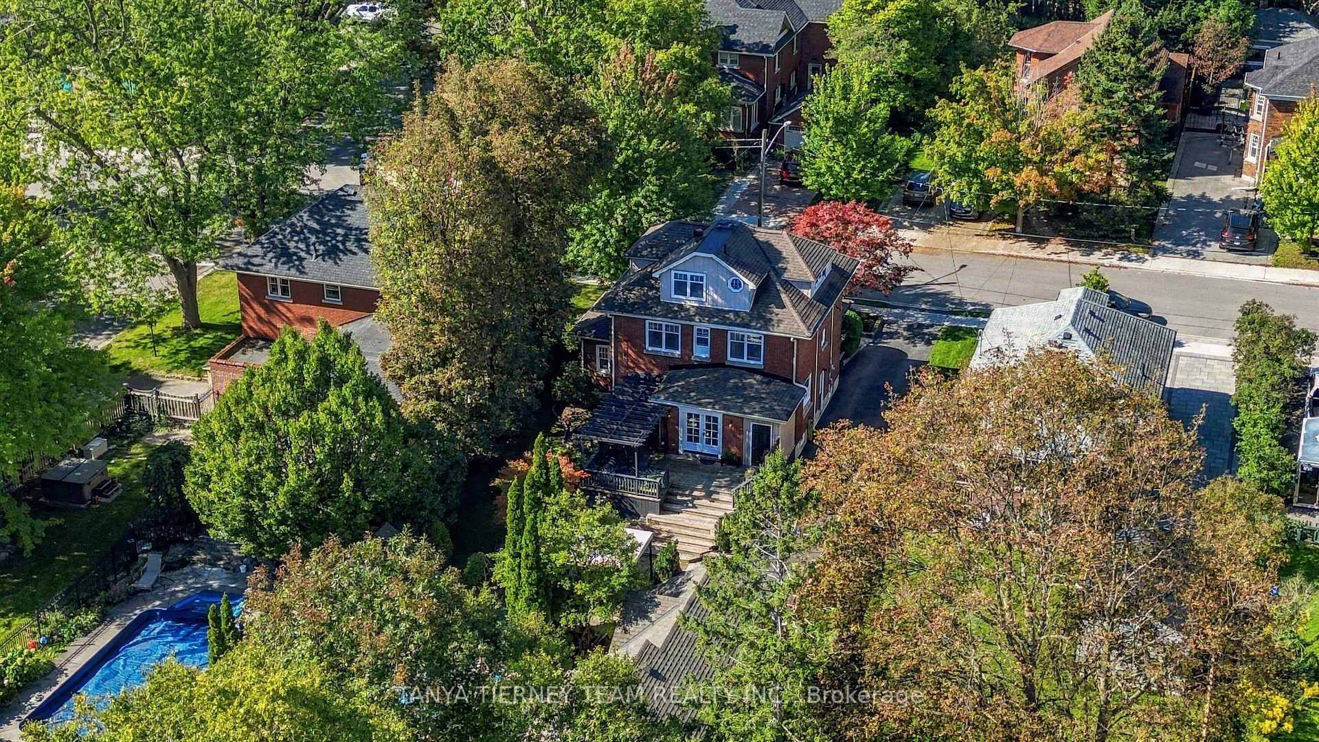 Photo 48 of 511 Centre Street S, Whitby, Downtown Whitby — HOMEH