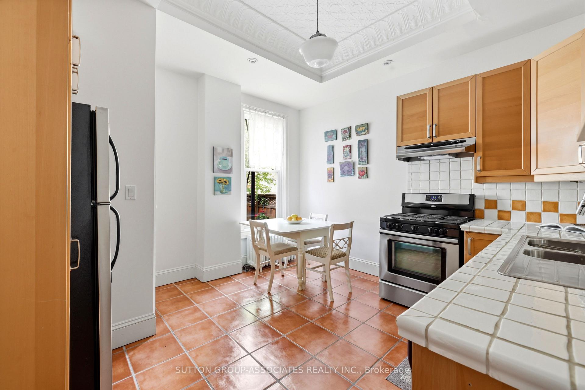 Photo 11 of 492 Euclid Avenue, Toronto, Palmerston-Little Italy — HOMEH