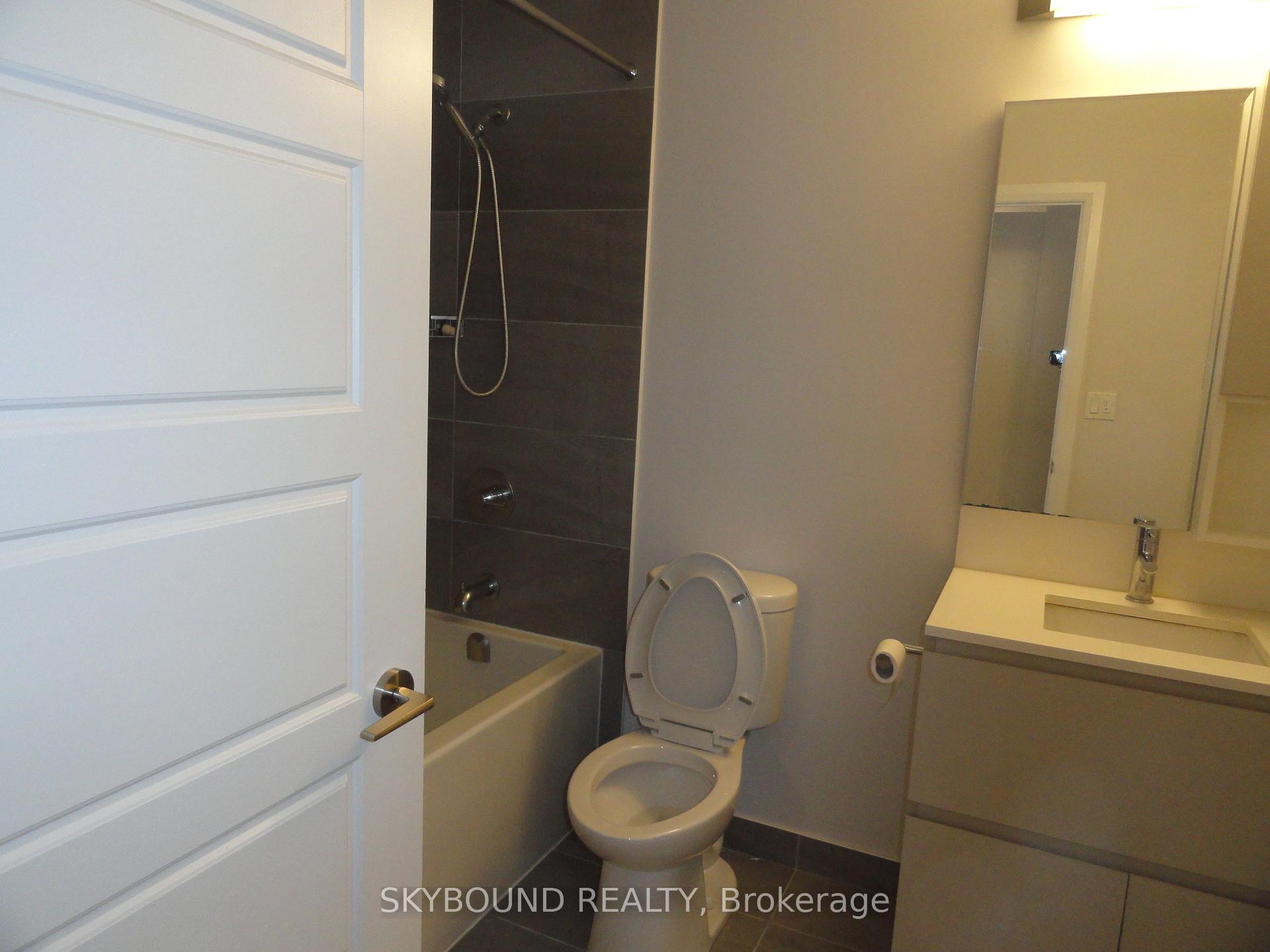 Photo 11 of Unit #337, 15 Water Walk, Markham, Unionville — HOMEH