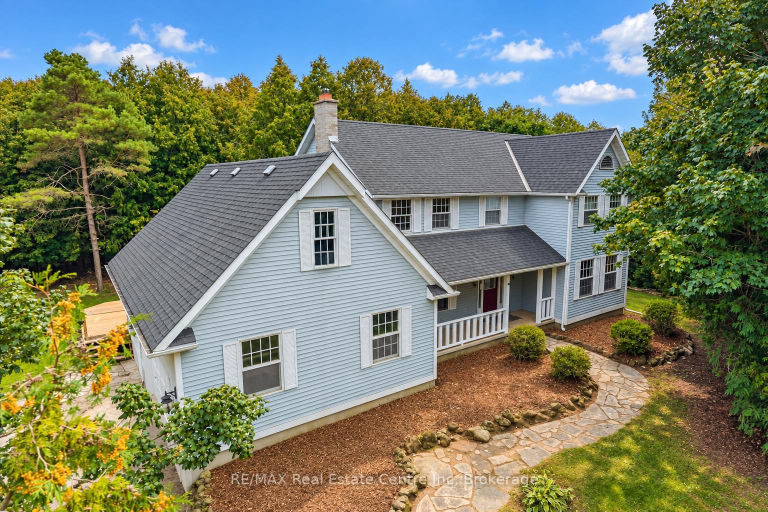 Photo 4 of 131 Cooks Mill Road, Puslinch, Rural Puslinch East — HOMEH