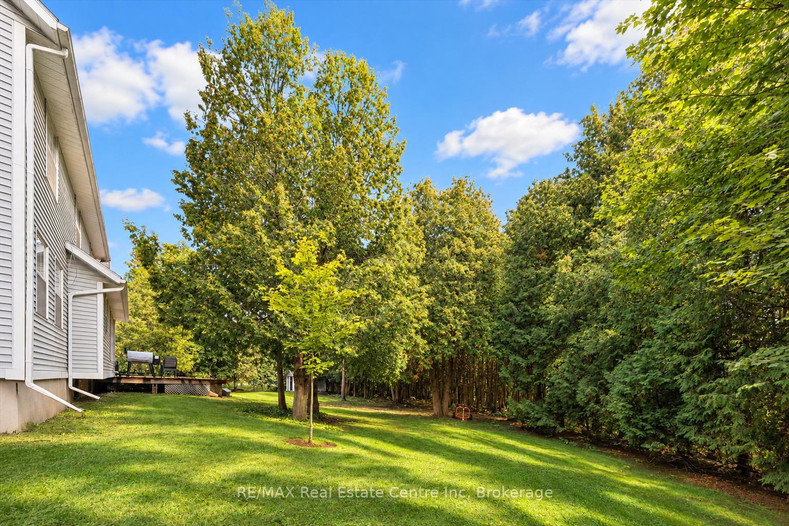 Photo 32 of 131 Cooks Mill Road, Puslinch, Rural Puslinch East — HOMEH
