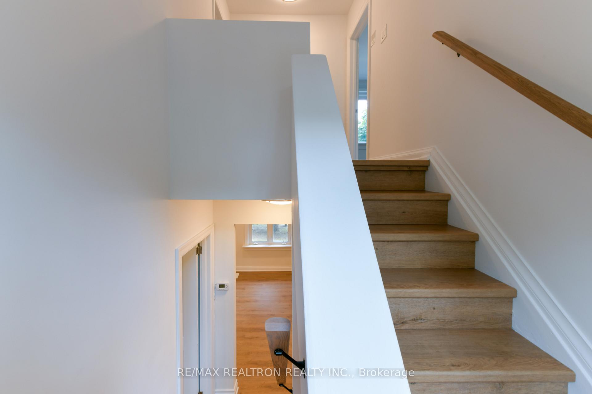 Photo 27 of 150 Upper Canada Drive, North York, St. Andrew-Windfields — HOMEH