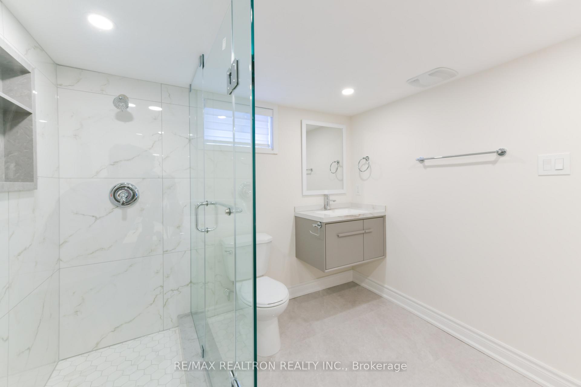 Photo 46 of 150 Upper Canada Drive, North York, St. Andrew-Windfields — HOMEH