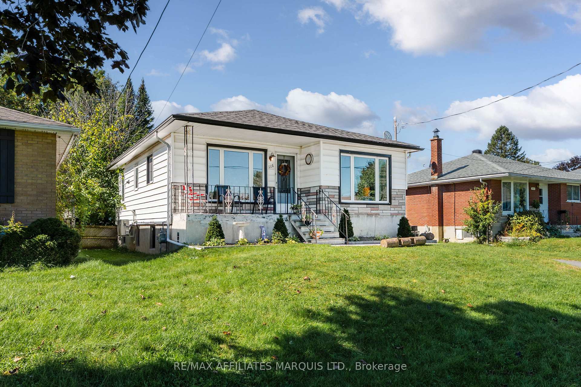 Photo 3 of 1108 Daly Avenue, Cornwall, Cornwall — HOMEH