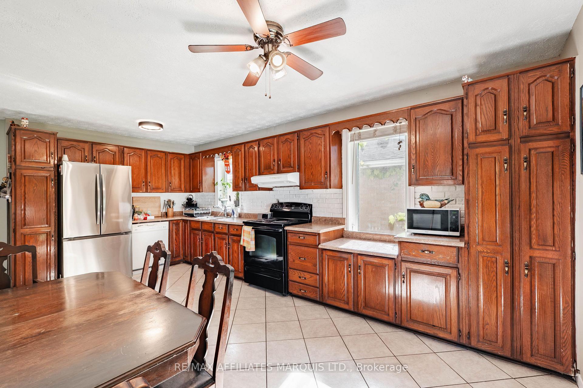 Photo 13 of 1108 Daly Avenue, Cornwall, Cornwall — HOMEH