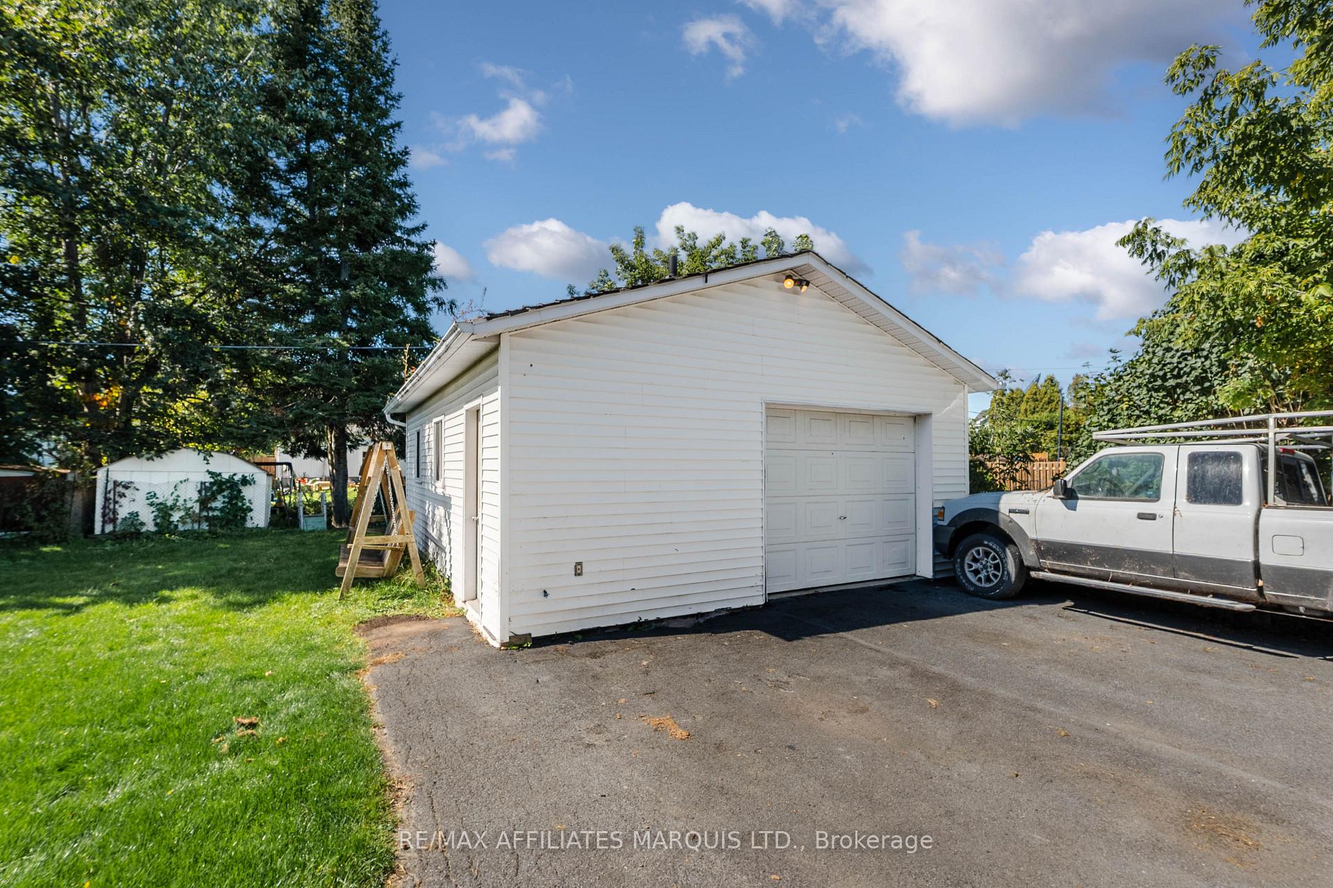 Photo 33 of 1108 Daly Avenue, Cornwall, Cornwall — HOMEH