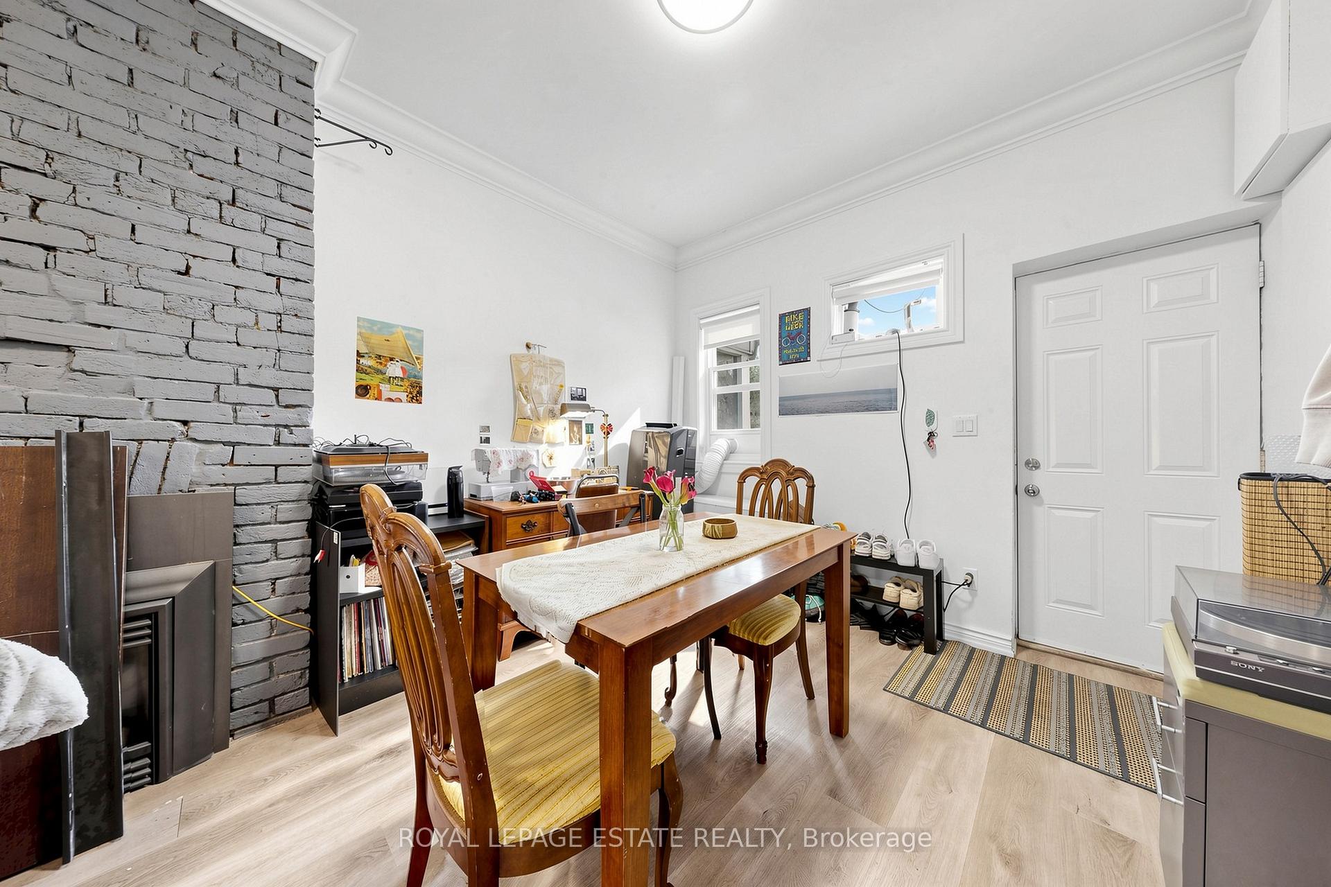 Photo 6 of 44 Mitchell Avenue, Toronto, Niagara — HOMEH