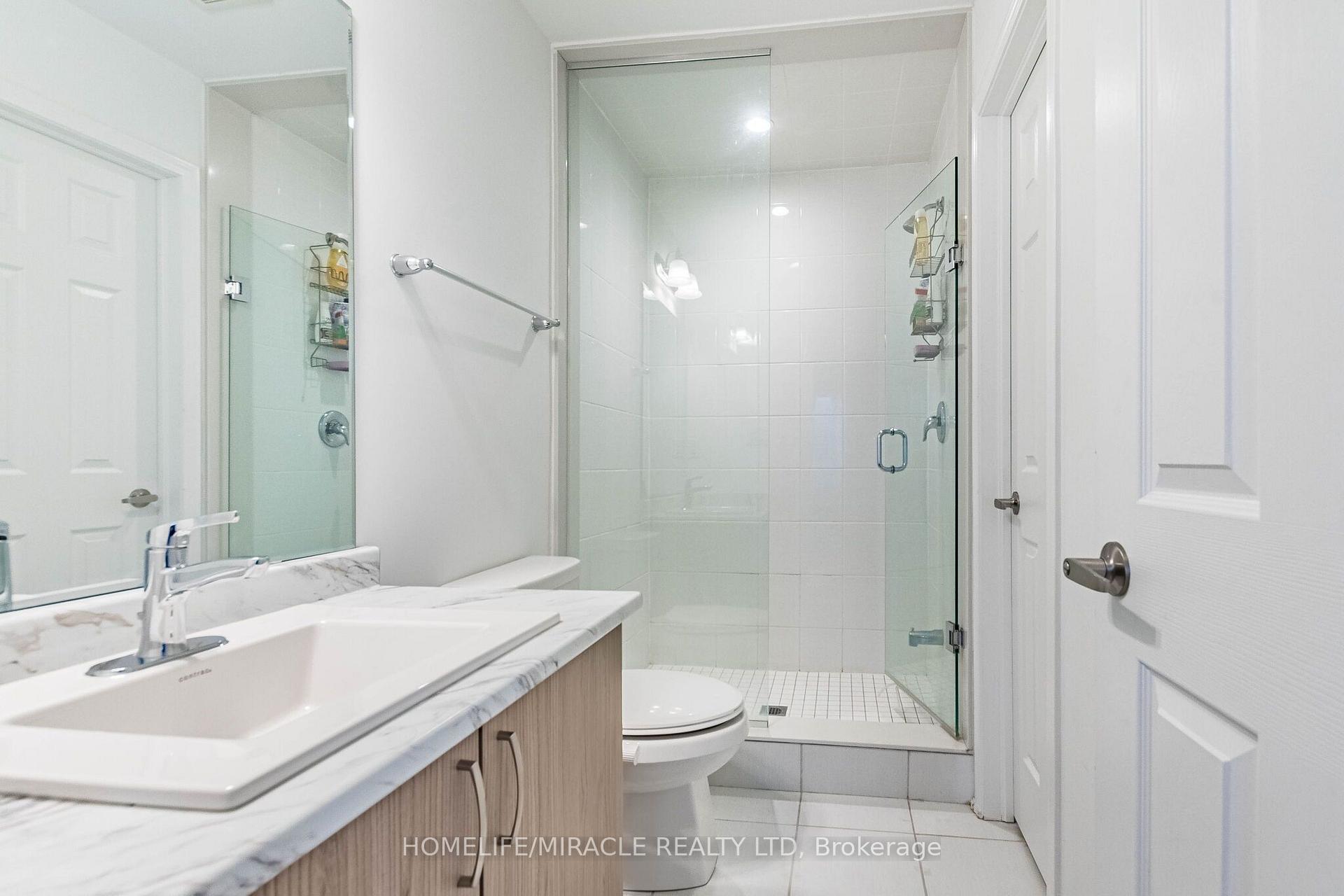 Photo 24 of 25 Keppel Circle, Brampton, Northwest Brampton — HOMEH