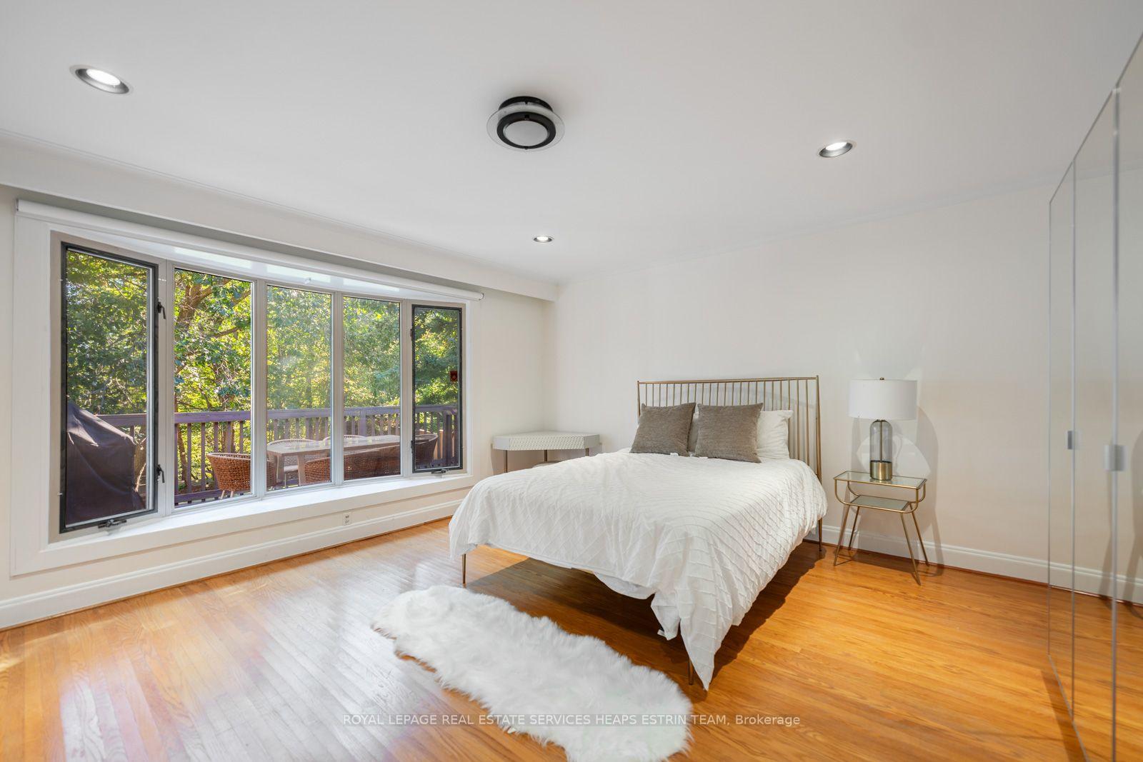 Photo 18 of 38 Killdeer Crescent, Toronto, Leaside — HOMEH