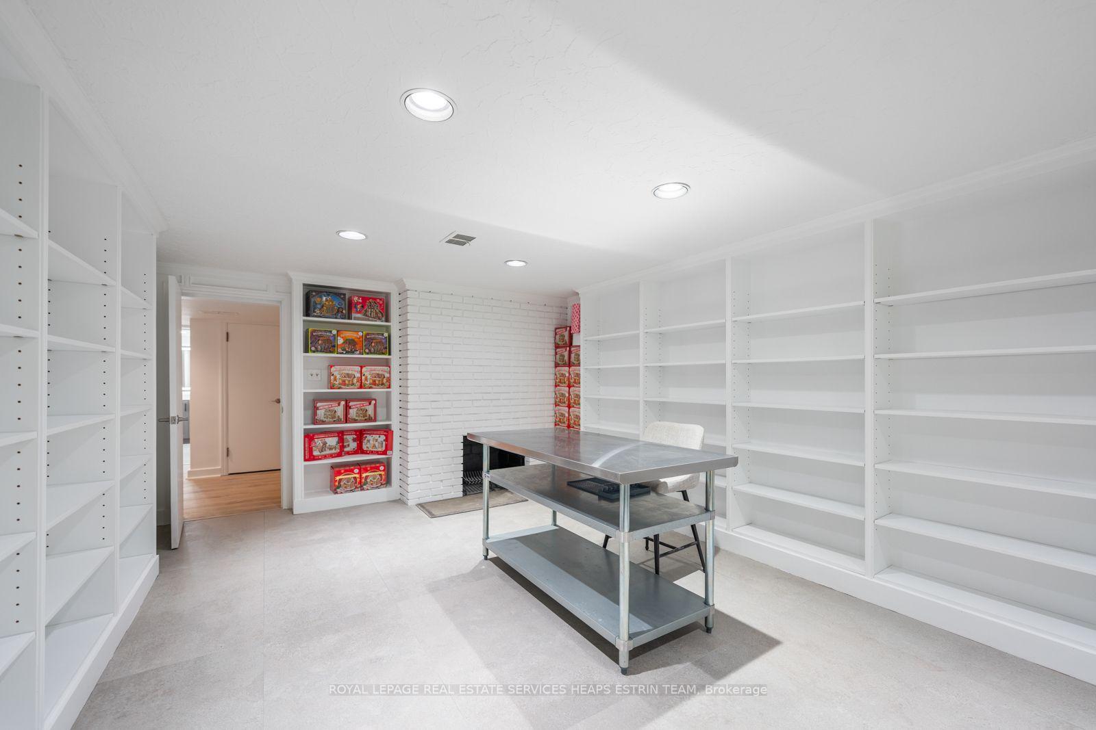 Photo 35 of 38 Killdeer Crescent, Toronto, Leaside — HOMEH