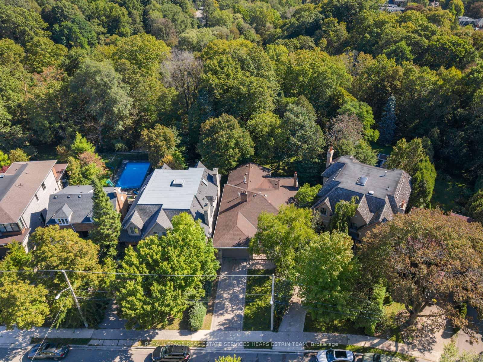 Photo 49 of 38 Killdeer Crescent, Toronto, Leaside — HOMEH