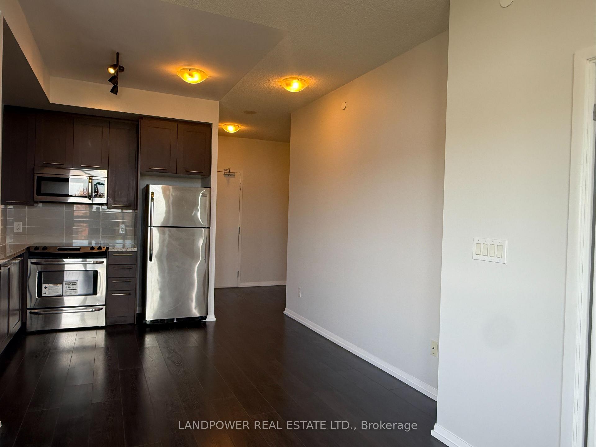Photo 9 of Unit 319, 540 Bur Oak Avenue, Markham, Berczy — HOMEH