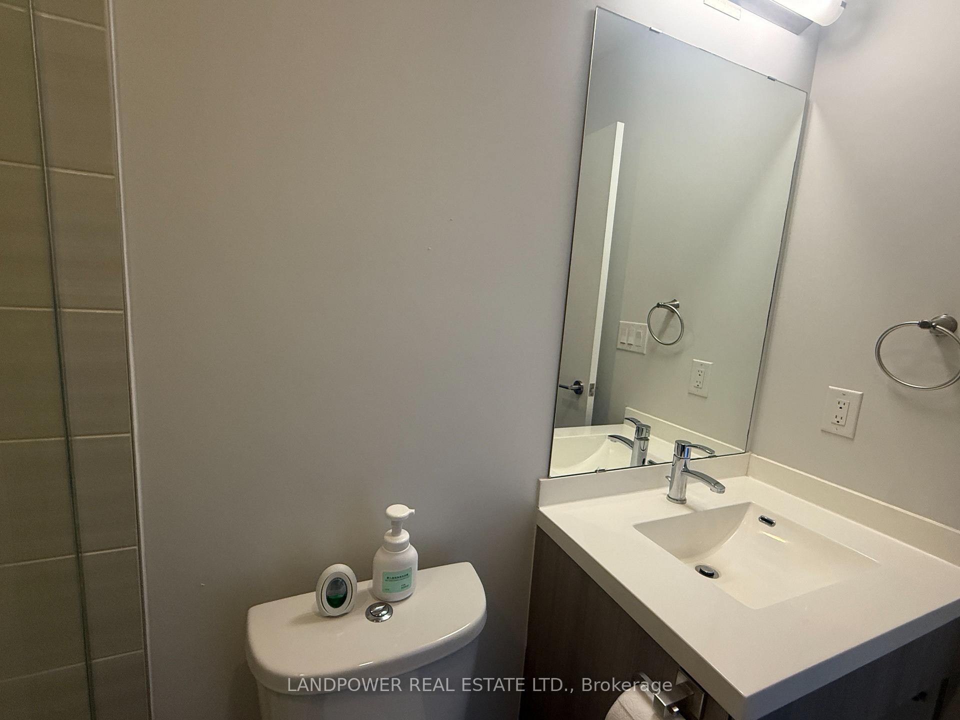 Photo 18 of Unit 319, 540 Bur Oak Avenue, Markham, Berczy — HOMEH
