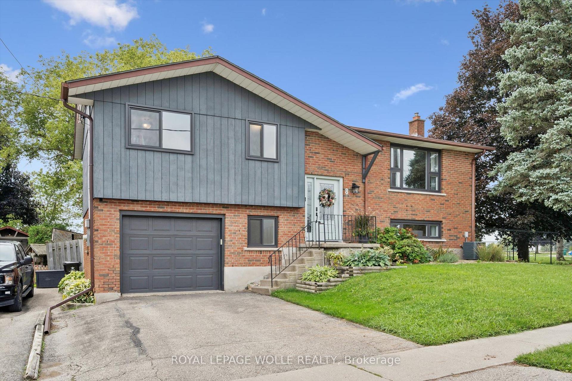 Photo 2 of 8 Christian Street, Wilmot, Baden — HOMEH