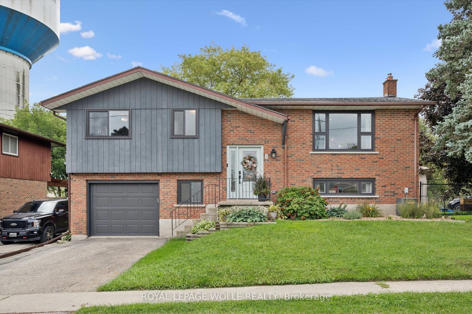 Photo 3 of 8 Christian Street, Wilmot, Baden — HOMEH