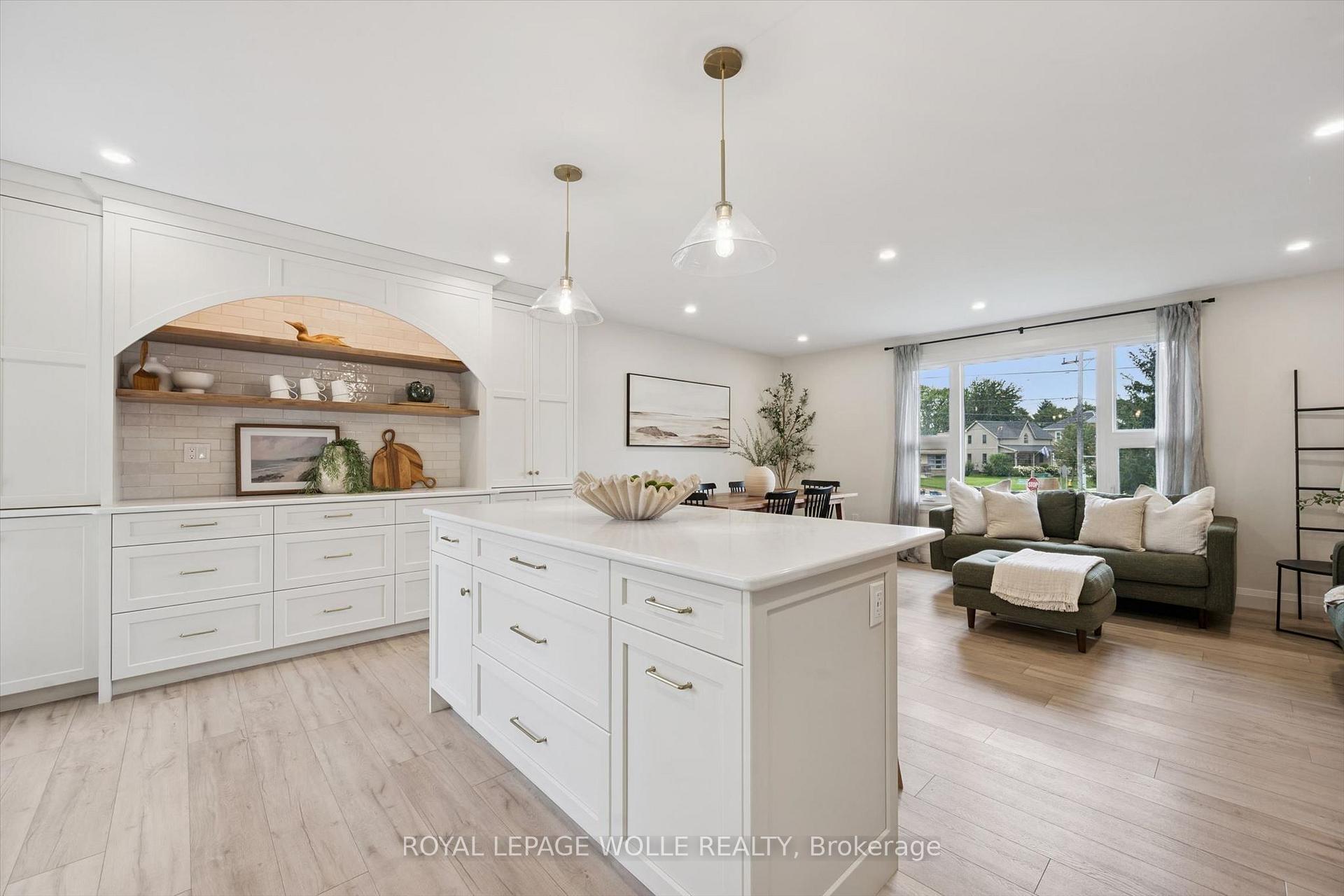 Photo 14 of 8 Christian Street, Wilmot, Baden — HOMEH