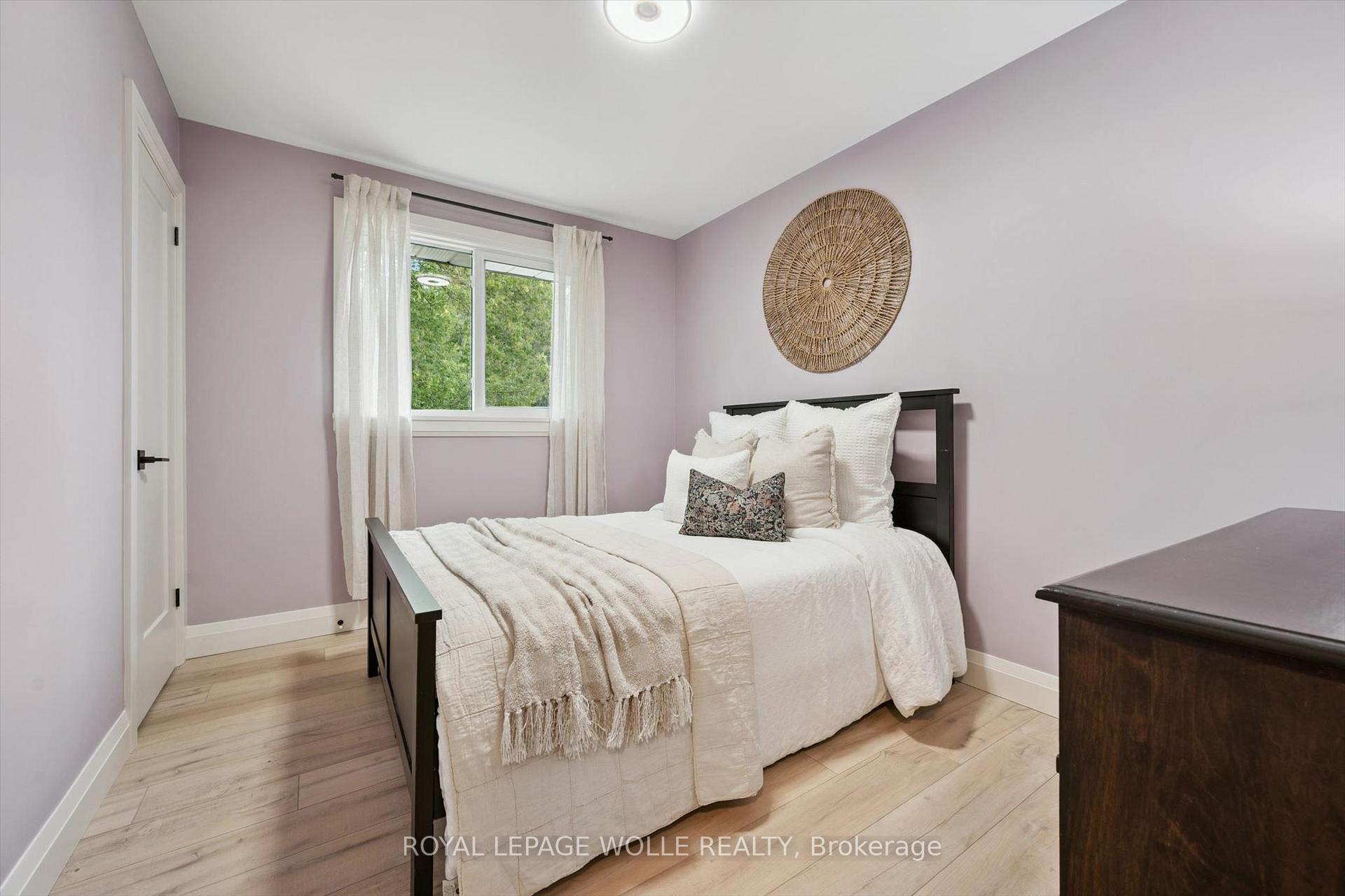 Photo 15 of 8 Christian Street, Wilmot, Baden — HOMEH