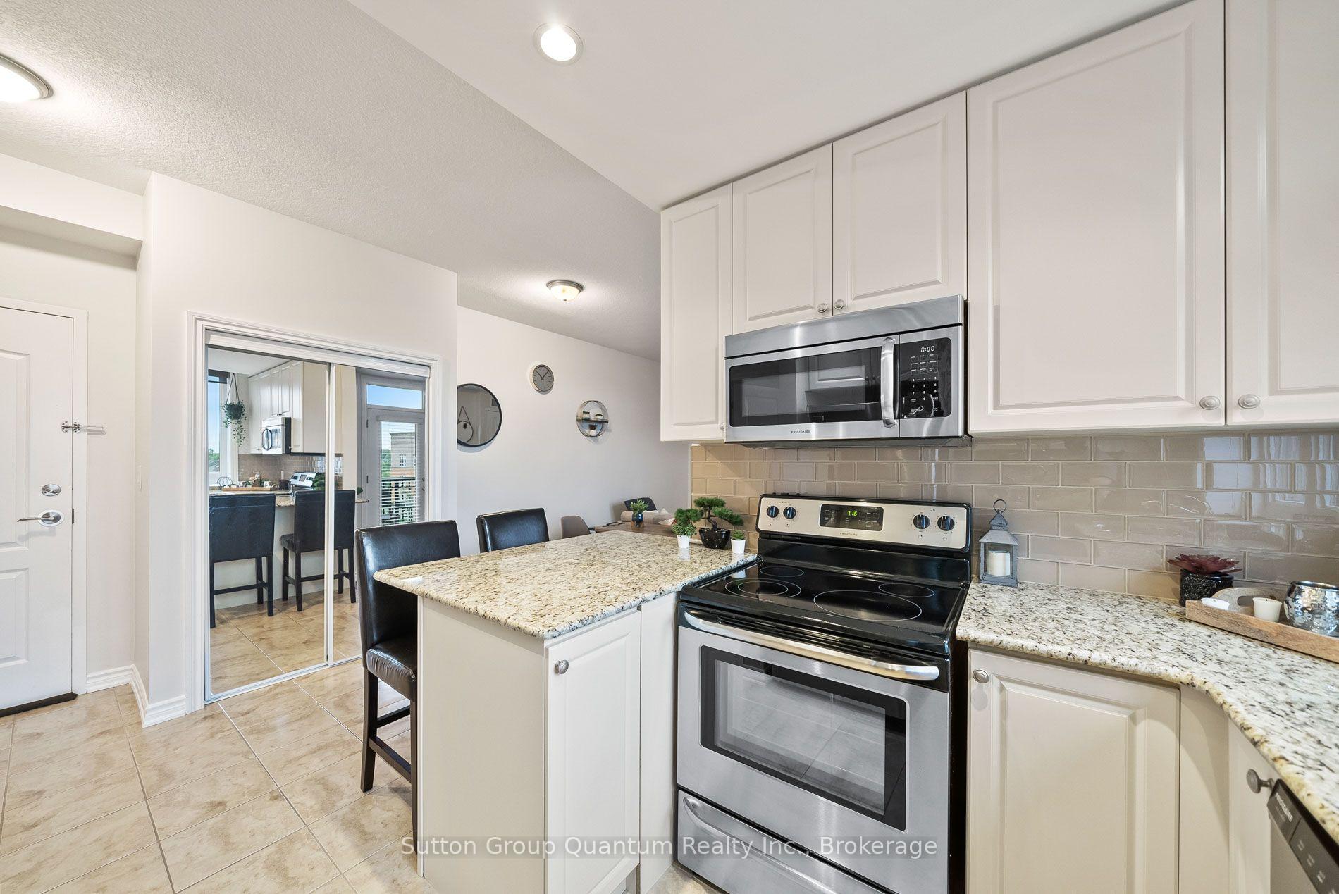 Photo 7 of Unit 420, 5327 Upper Middle Road, Burlington, Orchard — HOMEH