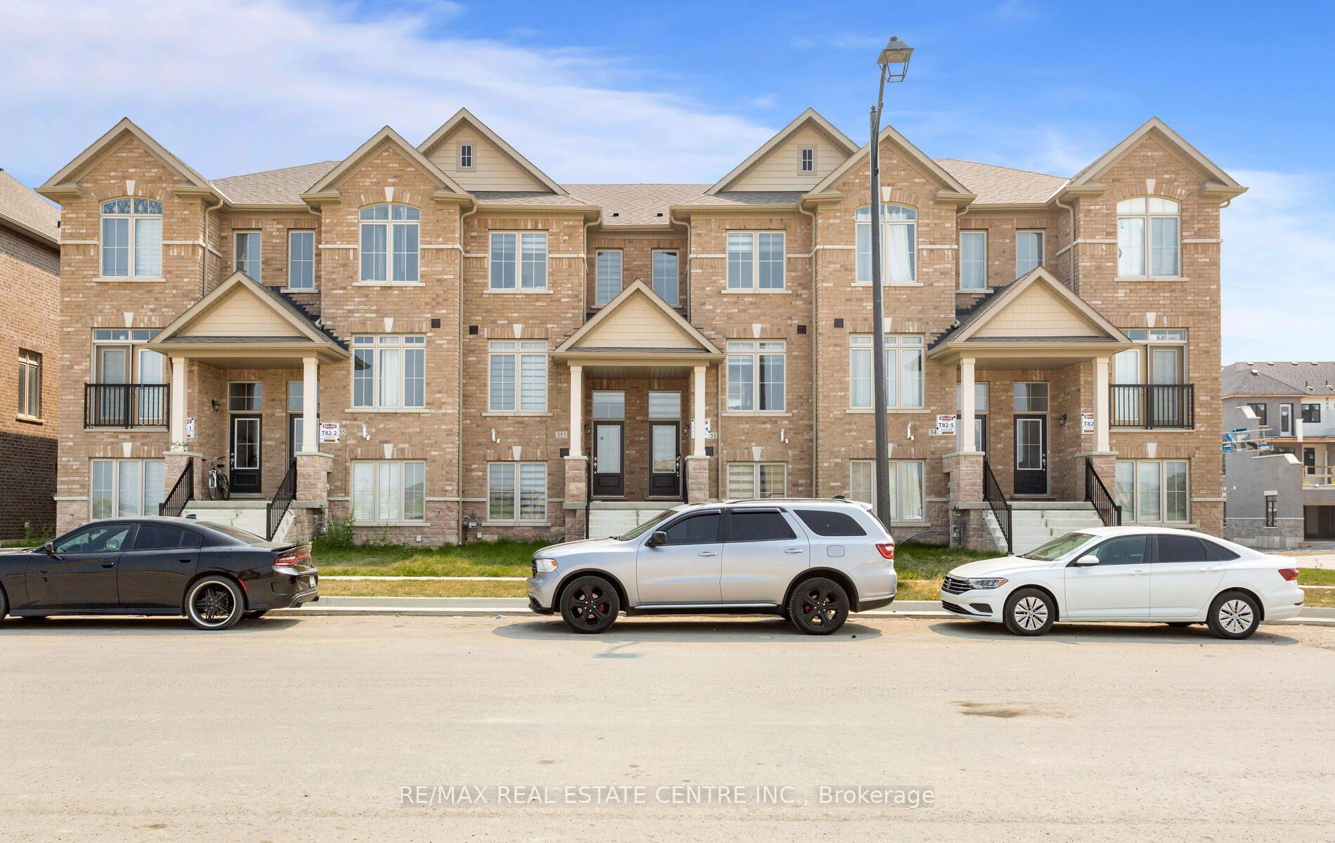 Photo 4 of 353 Inspire Boulevard, Brampton, Sandringham-Wellington North — HOMEH