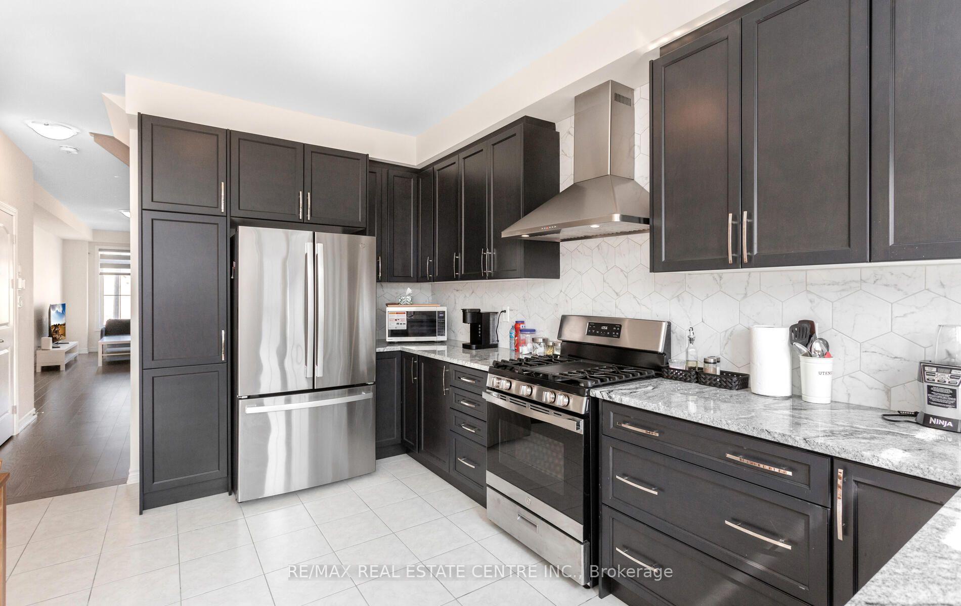Photo 22 of 353 Inspire Boulevard, Brampton, Sandringham-Wellington North — HOMEH
