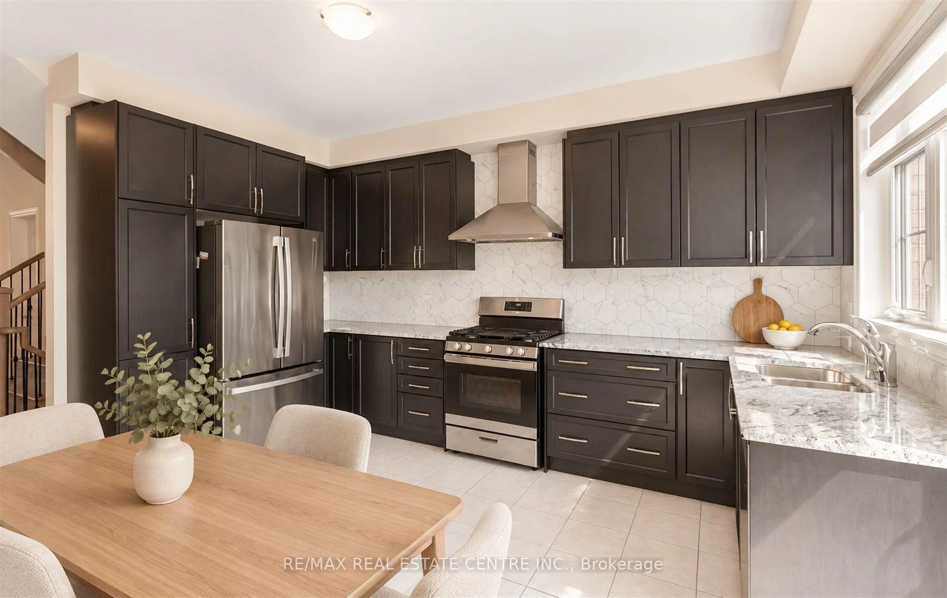 Photo 13 of 353 Inspire Boulevard, Brampton, Sandringham-Wellington North — HOMEH