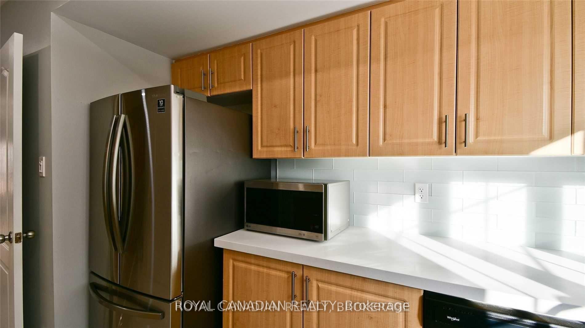 Photo 13 of 2529 Bromus Path, Oshawa, Windfields — HOMEH