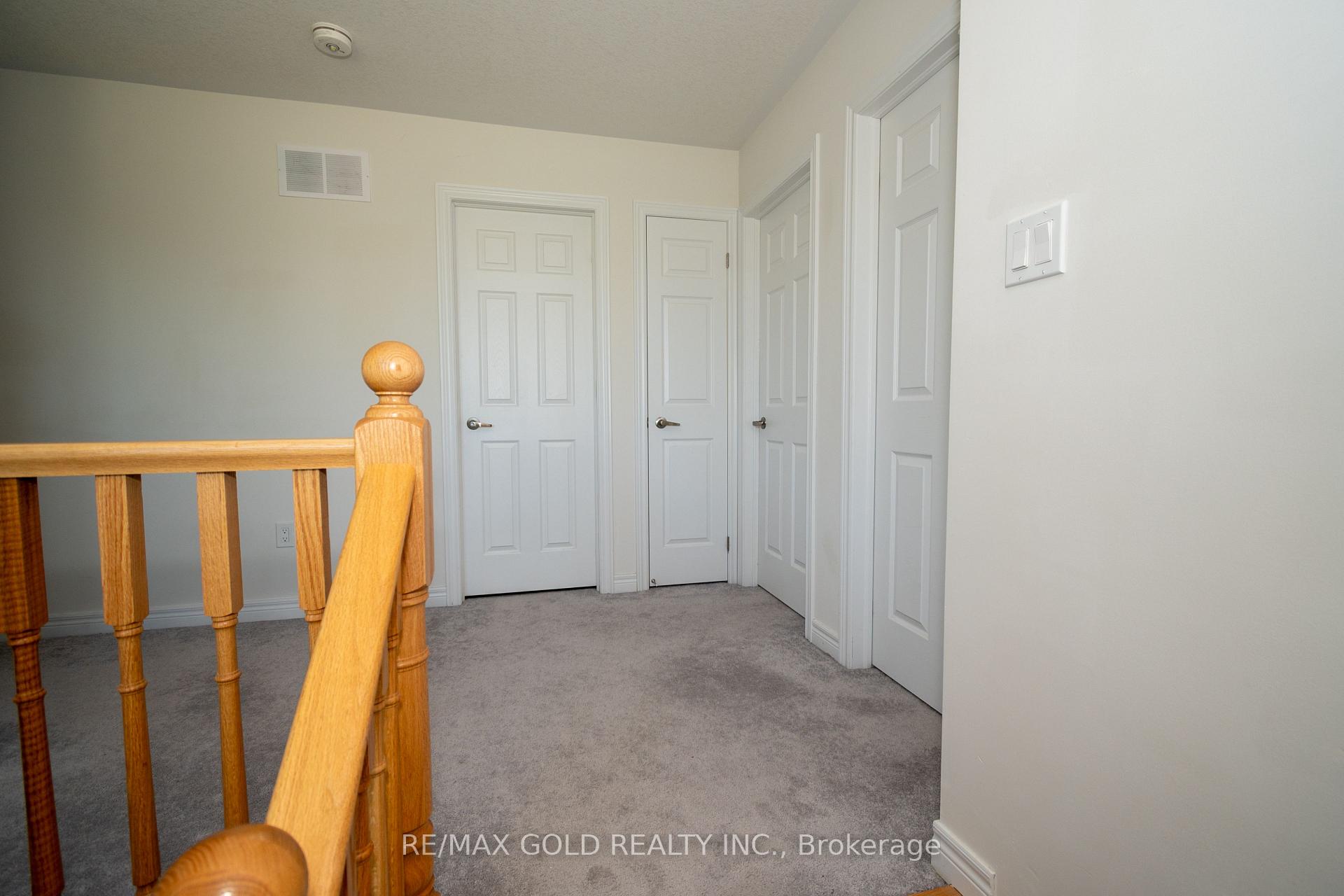 Photo 15 of Unit 1, 166 Deerpath Drive, Guelph, Willow West/Sugarbush/West Acres — HOMEH