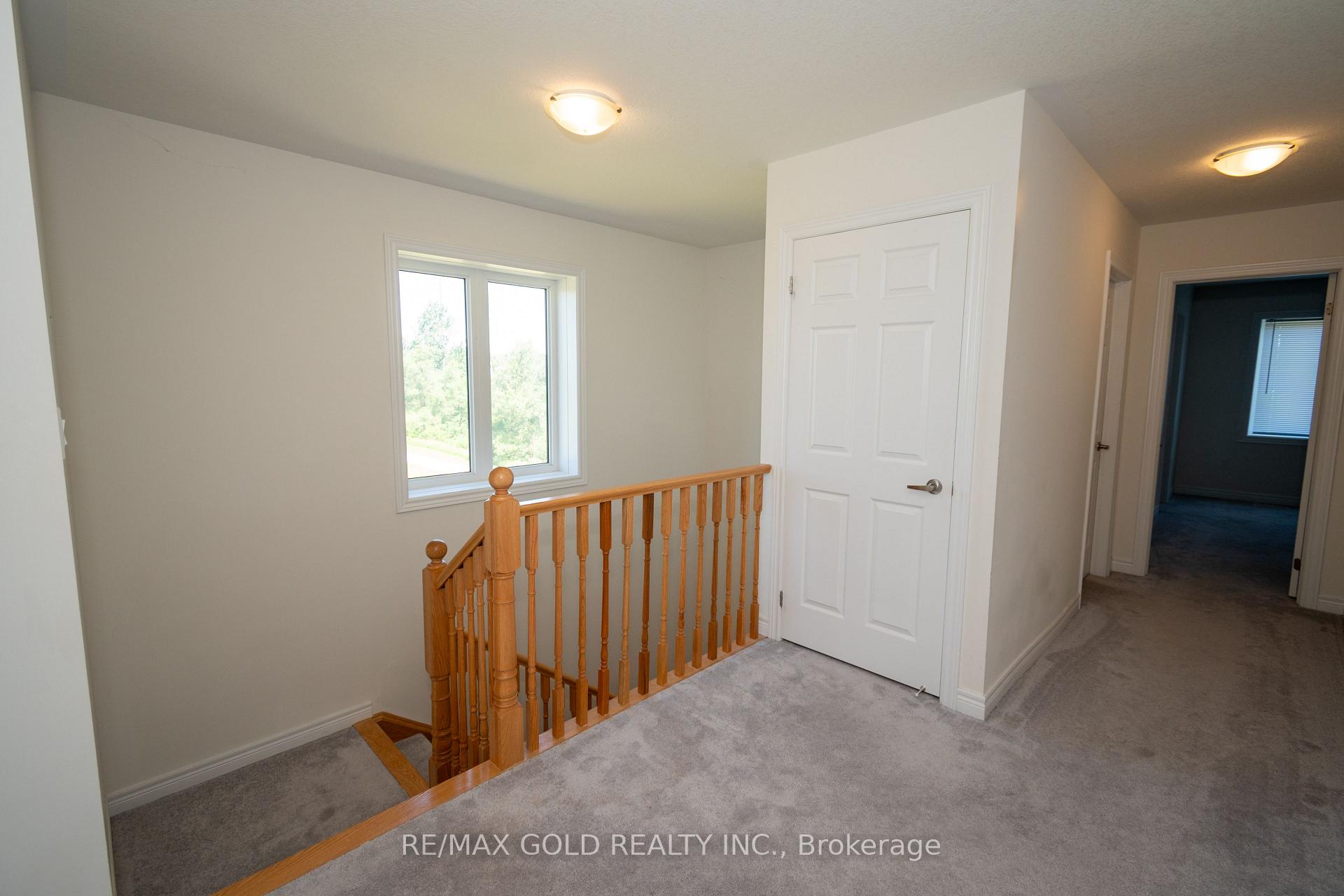 Photo 17 of Unit 1, 166 Deerpath Drive, Guelph, Willow West/Sugarbush/West Acres — HOMEH
